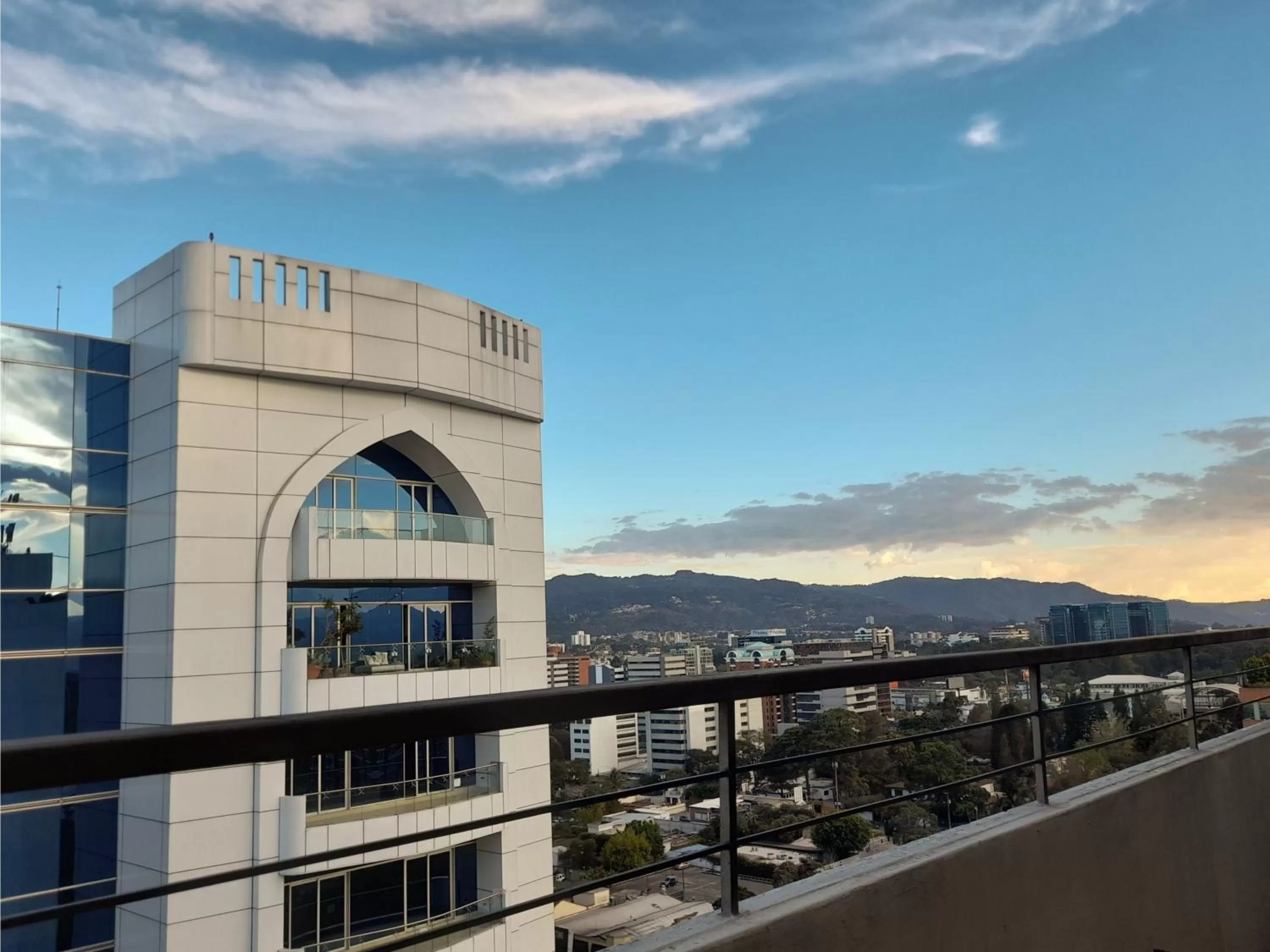 Photo of the whole room in Holiday Inn Guatemala by IHG