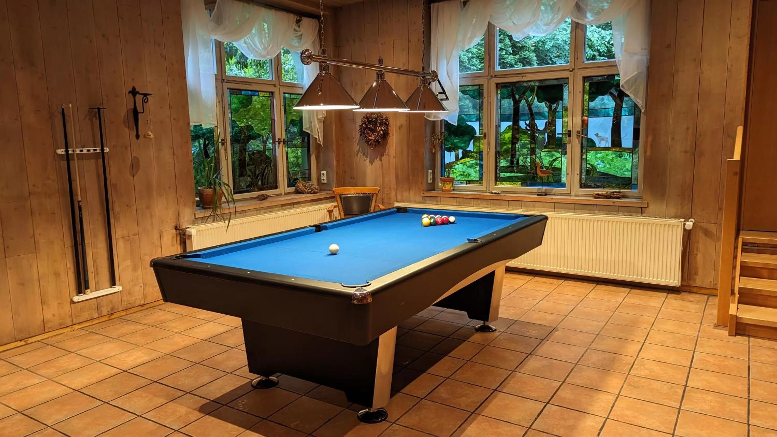Billiard in Naturhotel Forsthaus