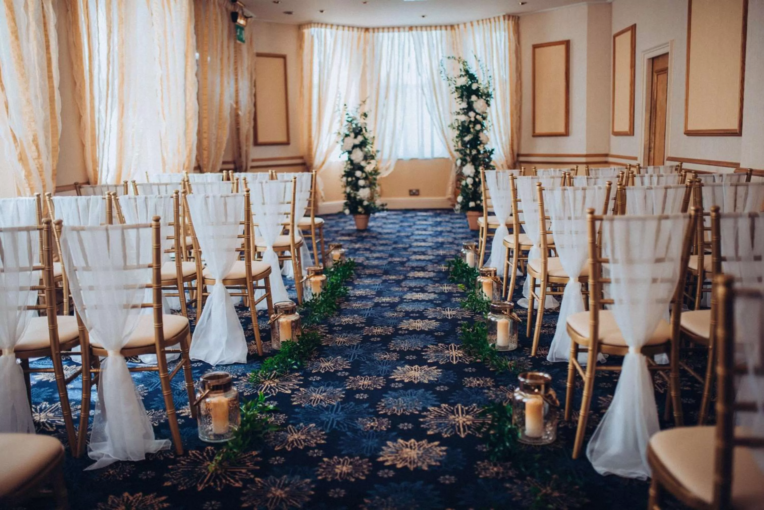 wedding in New Continental Hotel; Sure Hotel Collection by Best Western