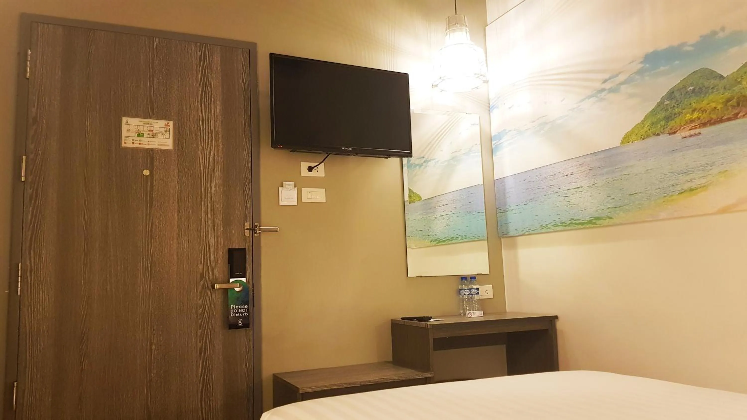 TV and multimedia, Bed in GQ Plaza