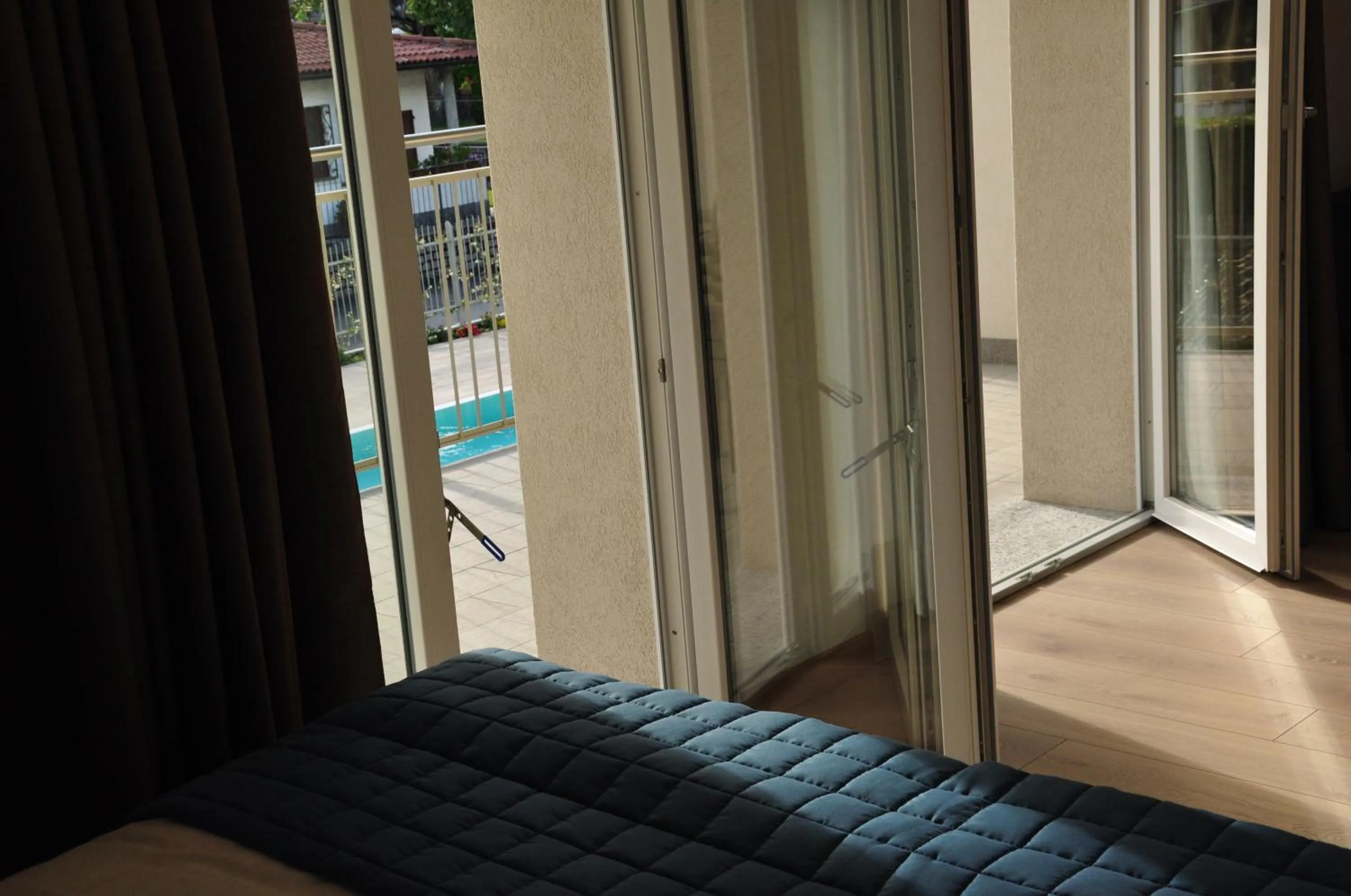 Photo of the whole room in Hotel Vischi