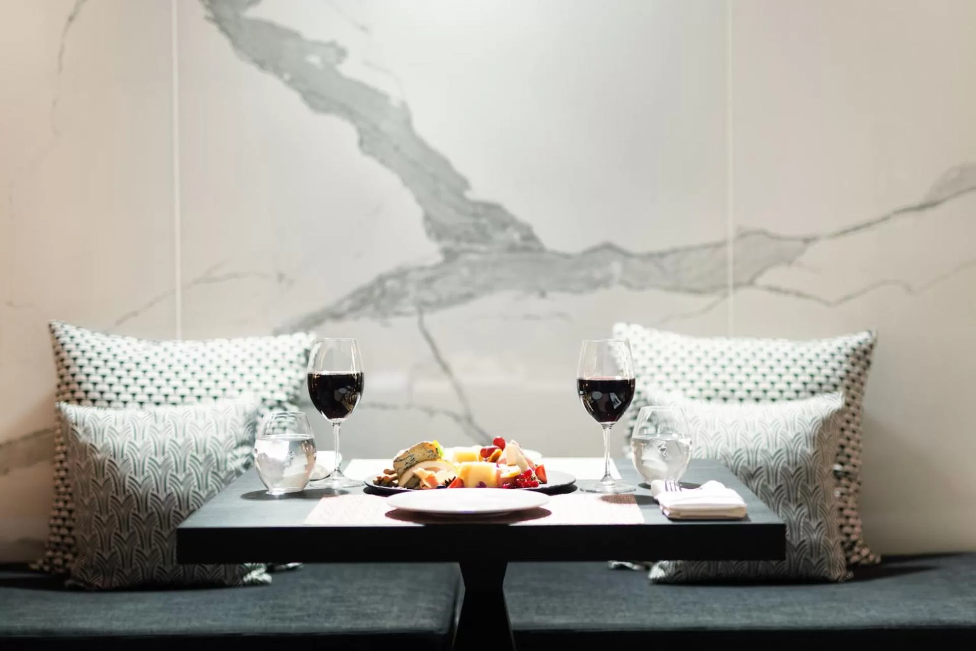 Restaurant/places to eat in Antigon Urban Chic Hotel, Thessaloniki