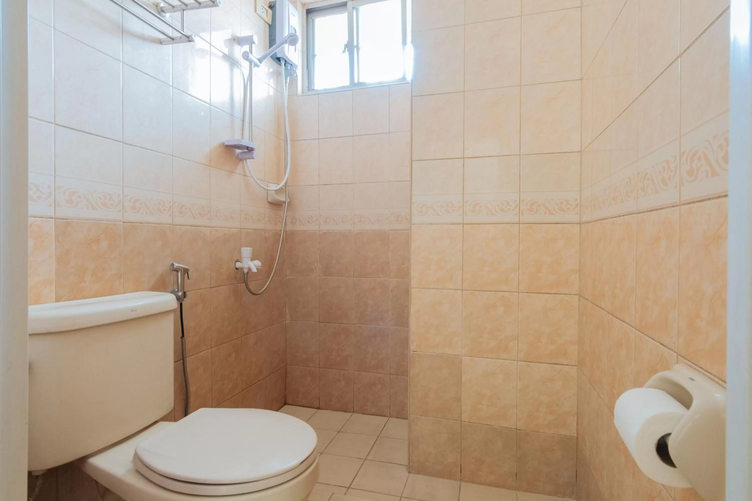 Bathroom in Dechmark Hotel