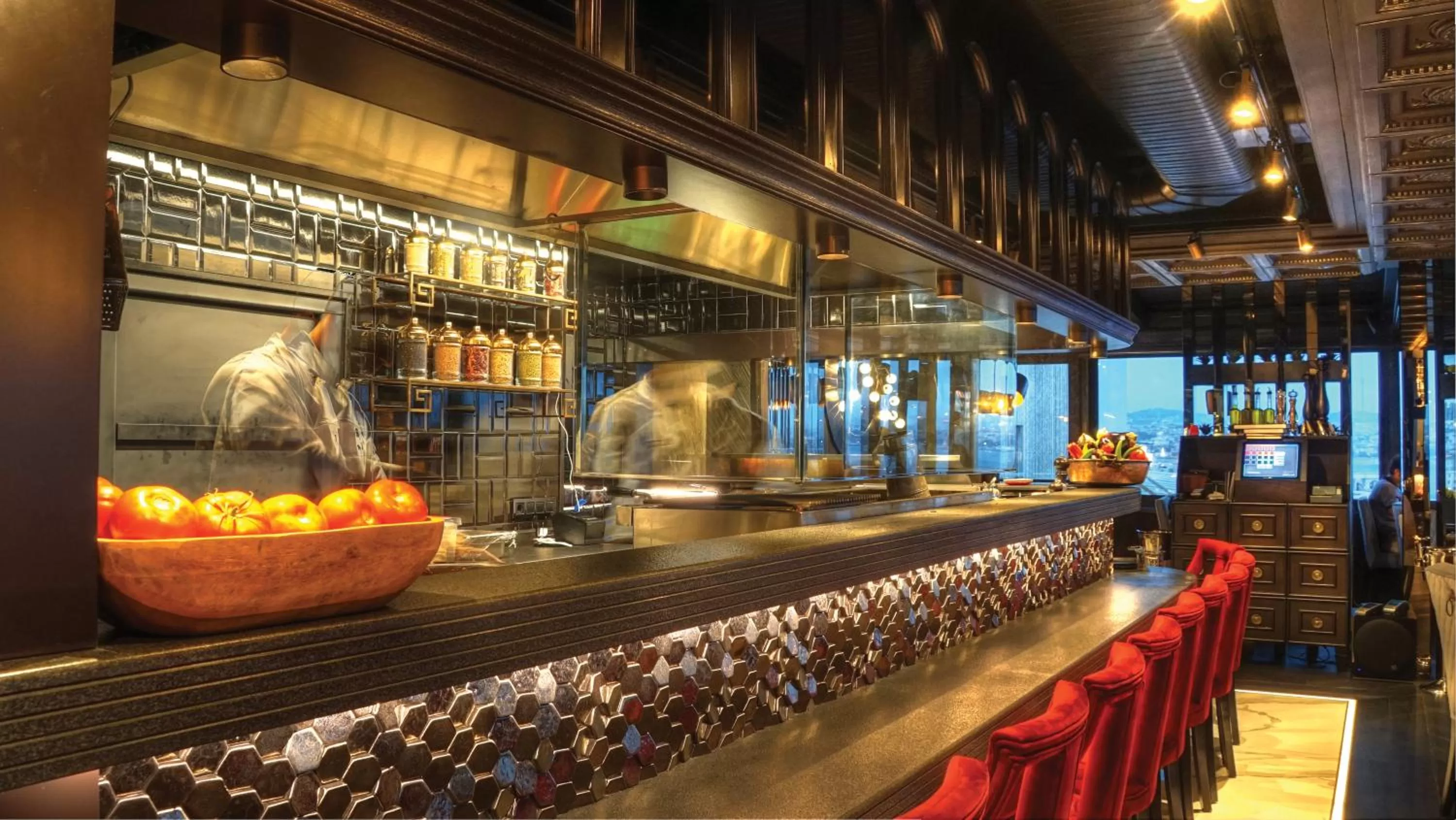 Restaurant/places to eat in Hotel Momento Golden Horn