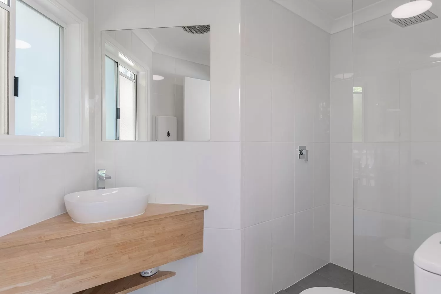 Area and facilities in Garrick House