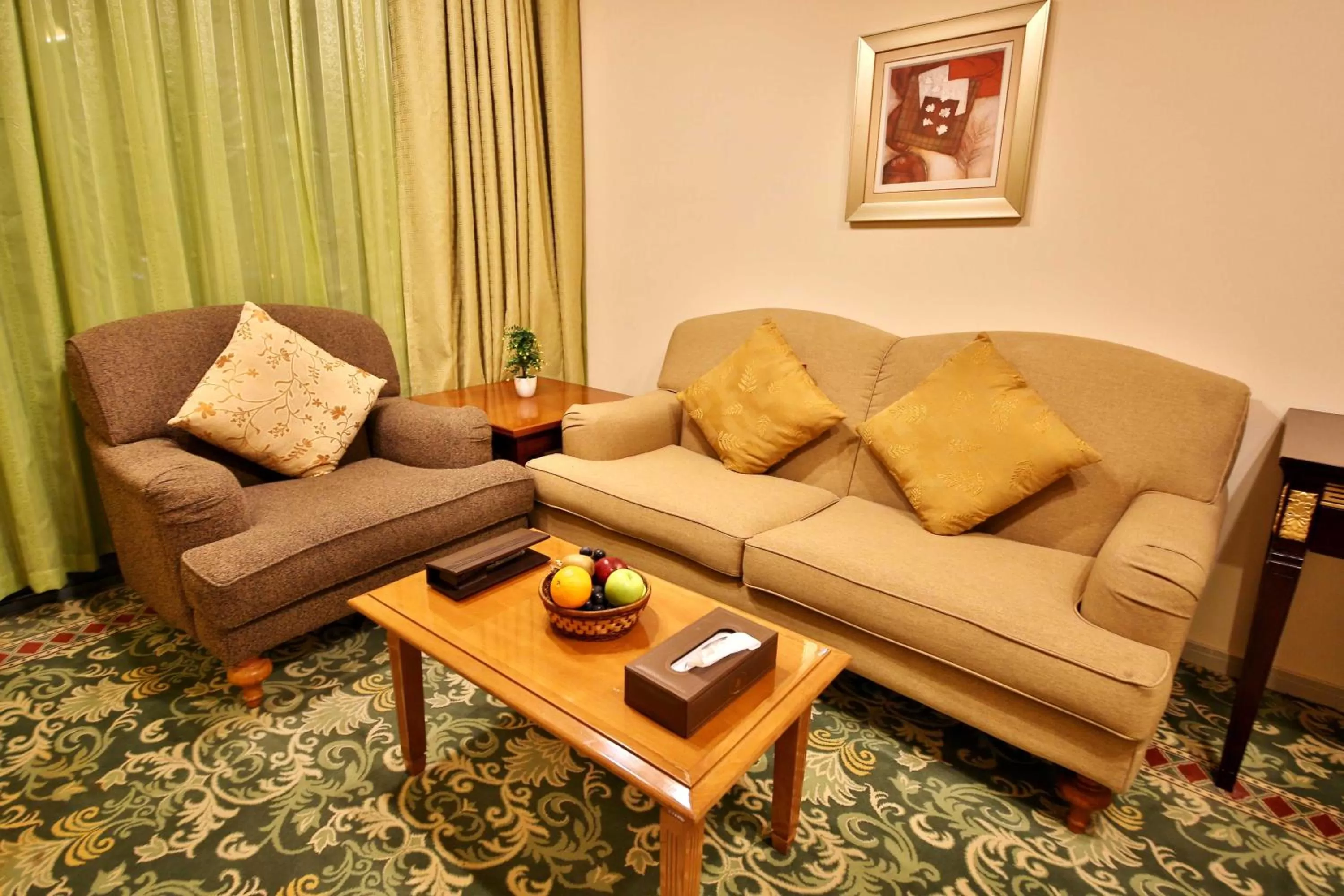 One-Bedroom Apartment - Double Bed in Midtown Furnished Apartments