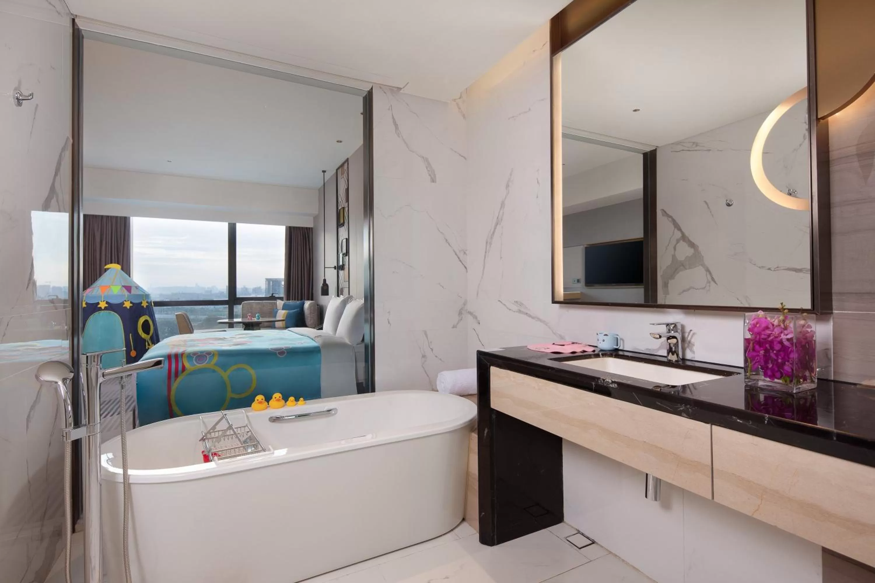 Bathroom in Crowne Plaza Foshan Nanhai-an IHG Hotel