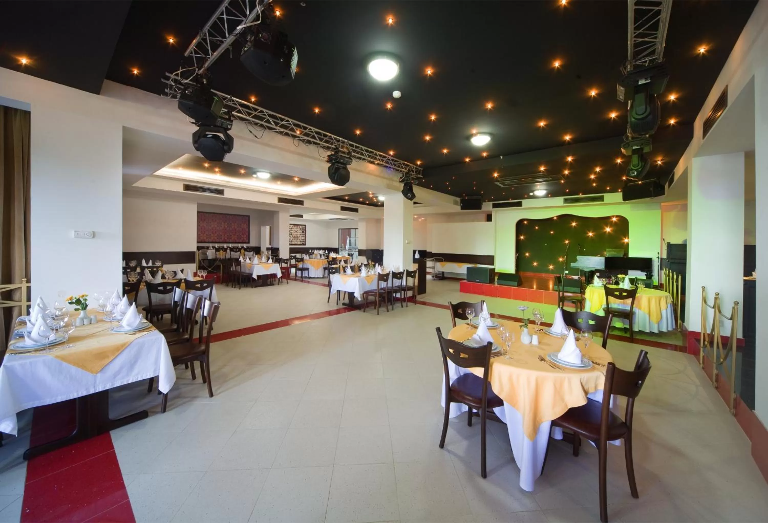 Restaurant/places to eat in Kopala Tskneti Hotel
