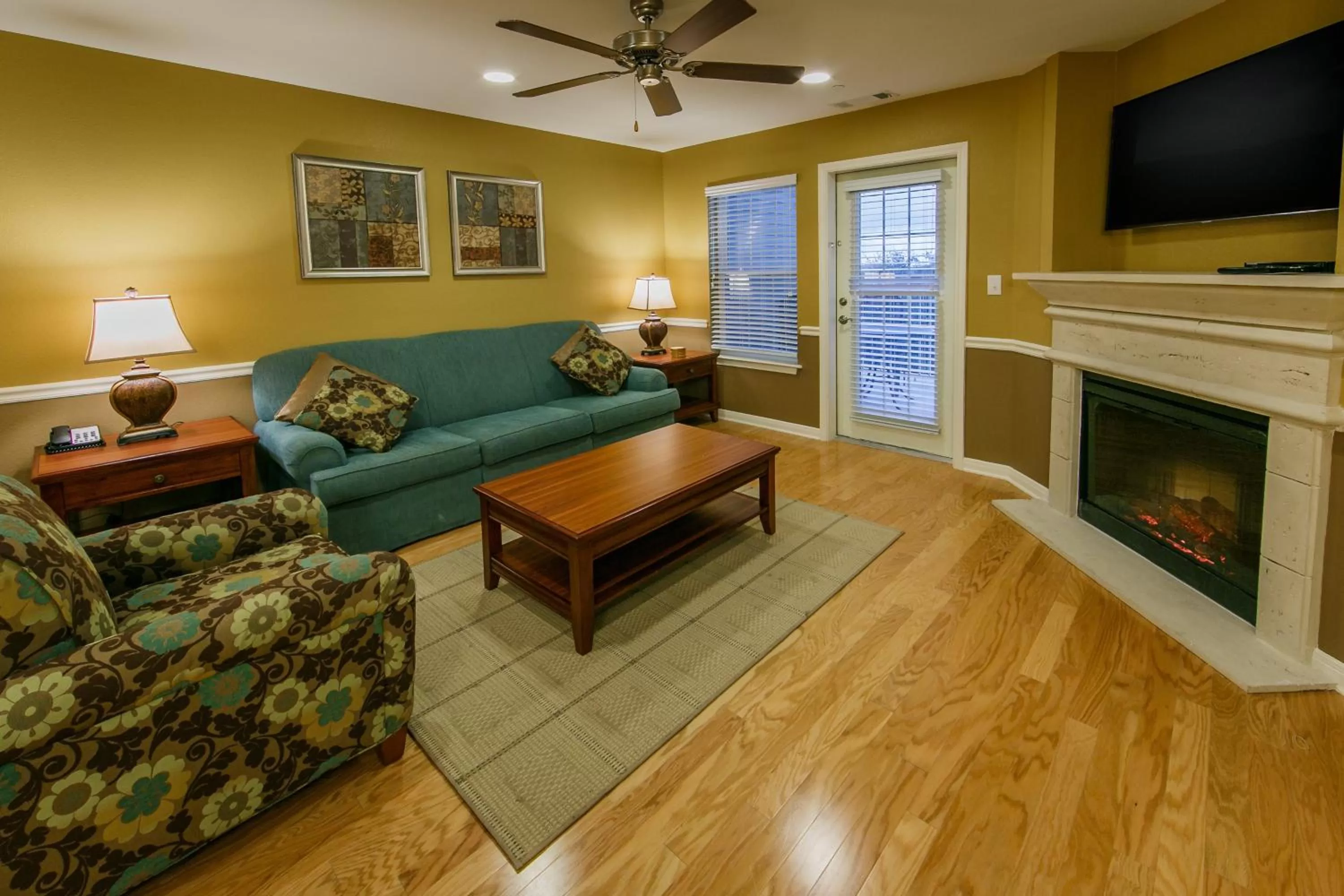 Photo of the whole room in Holiday Inn Club Vacations Hill Country Resort at Canyon Lake