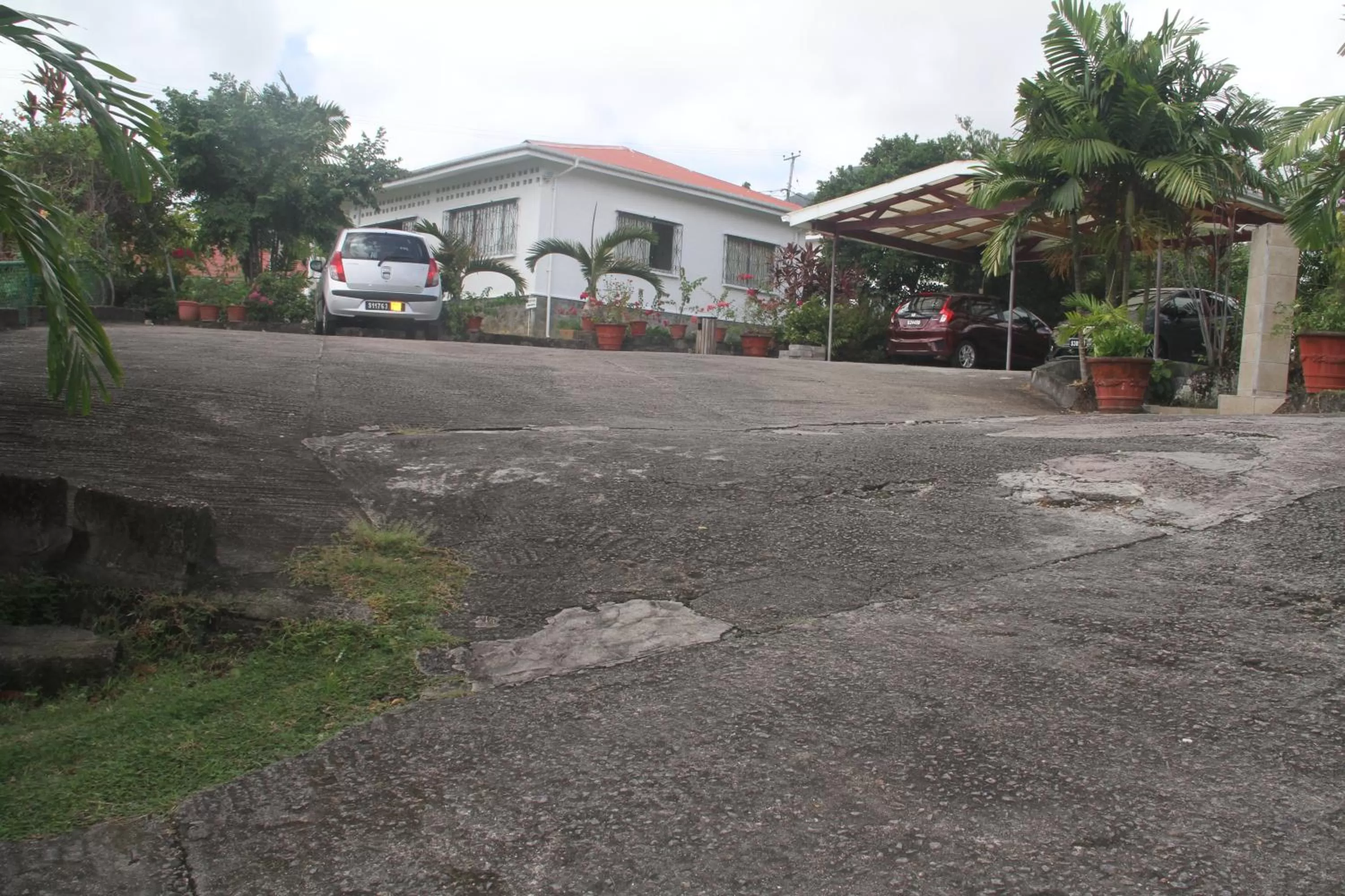 Facade/entrance, Property Building in Daniella's Bungalows