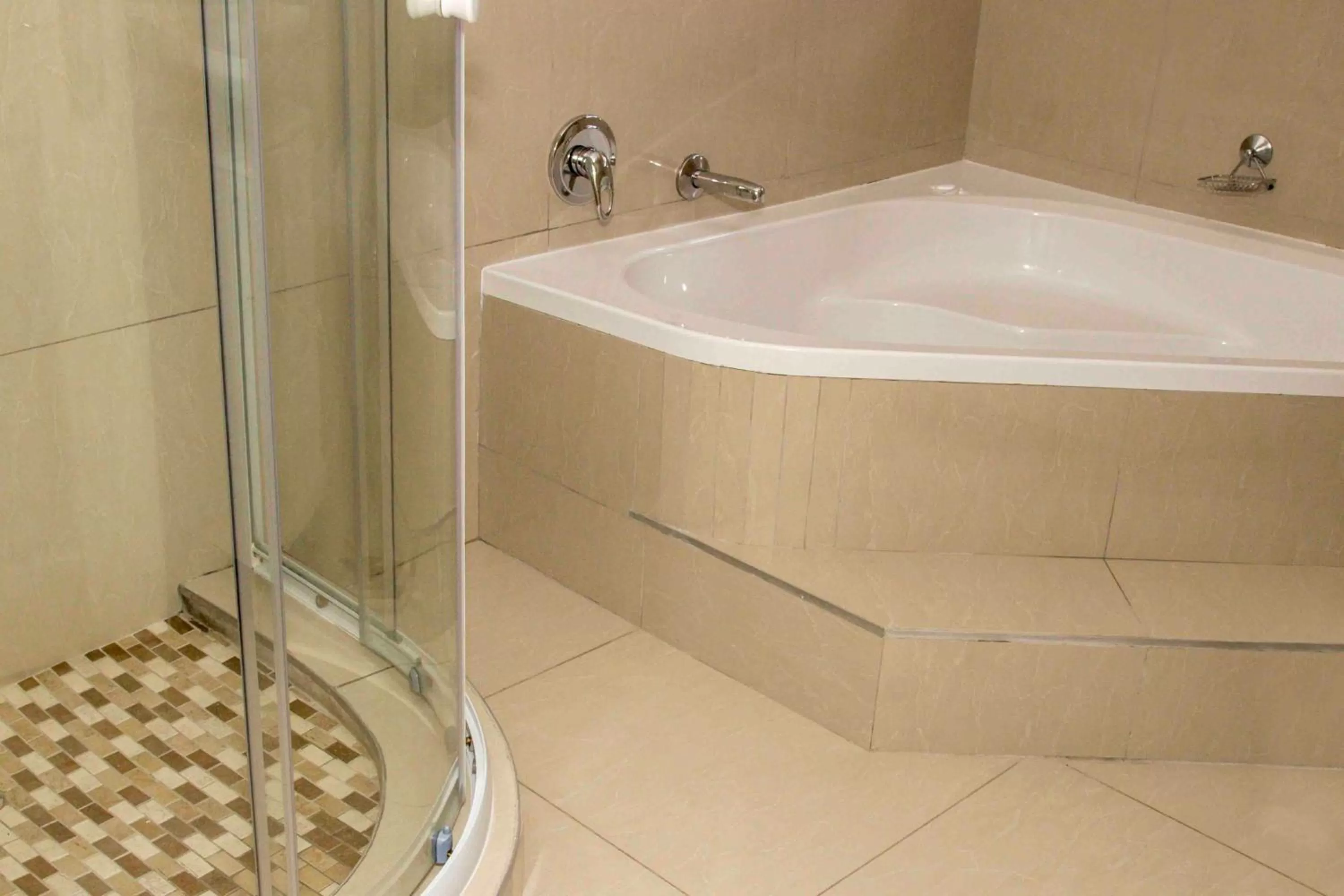 Bathroom in Victoria Heights B&B