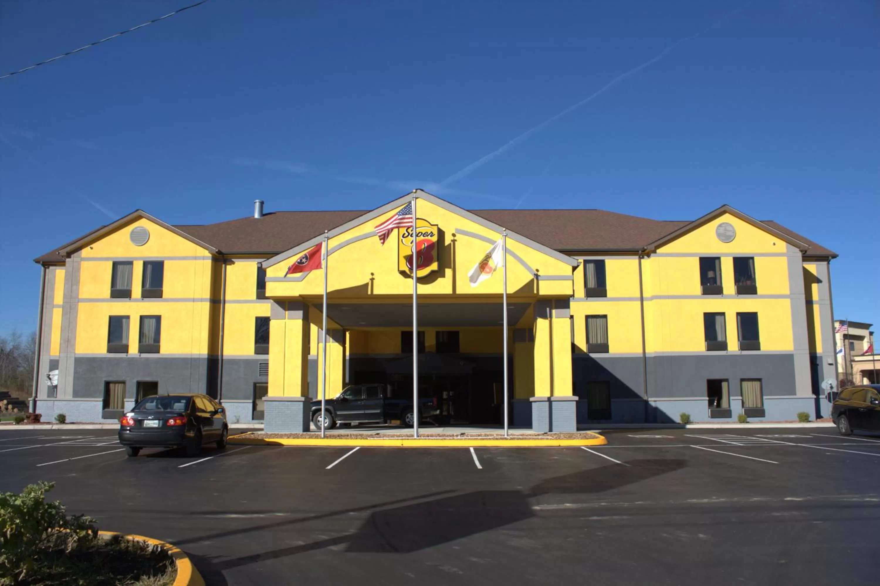 Facade/entrance in Super 8 by Wyndham Crossville TN