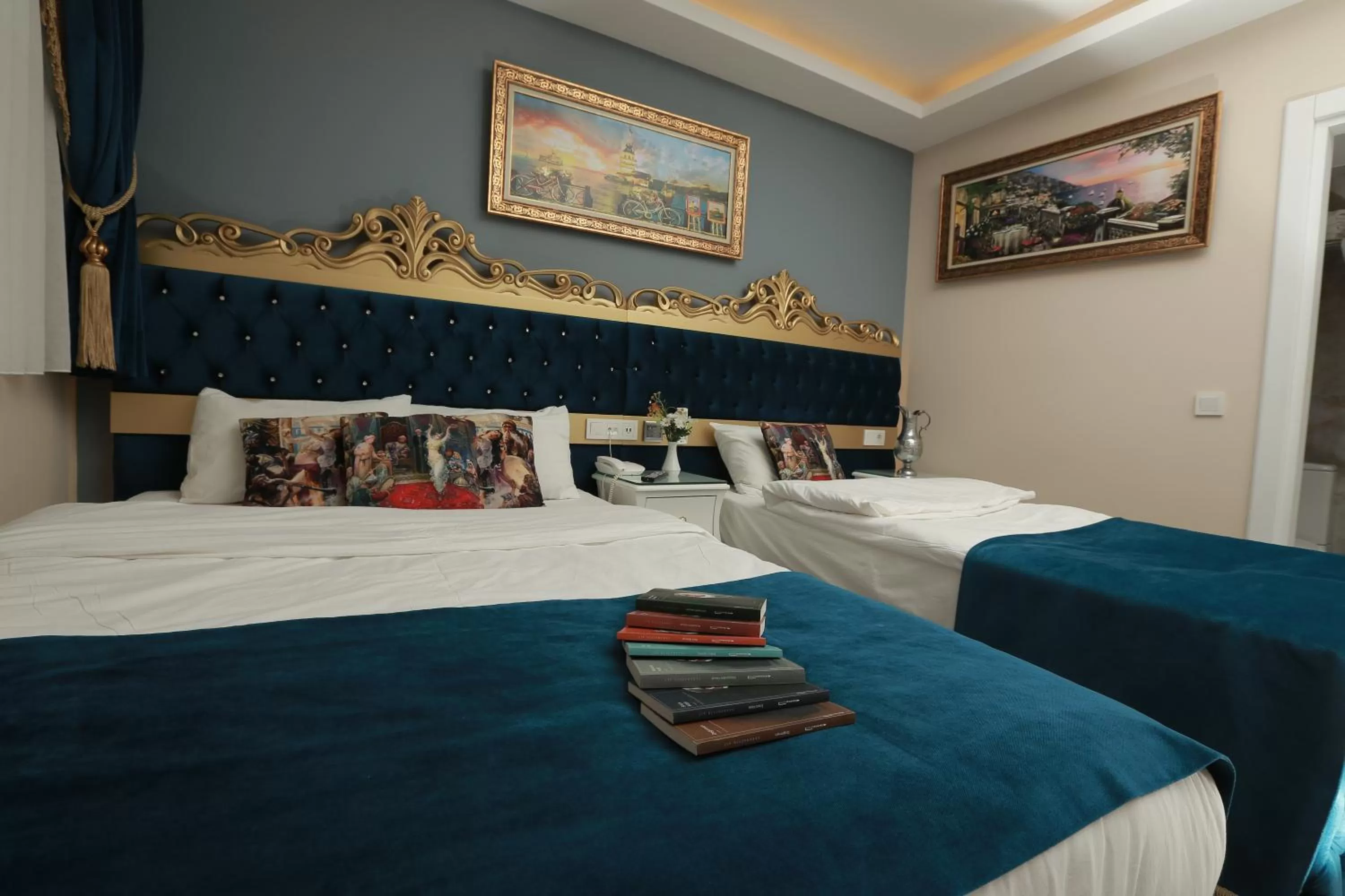 Bed in Constantinopolis Hotel