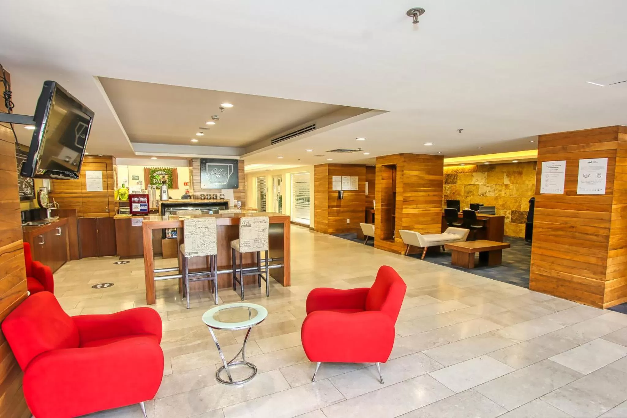 Property building in Holiday Inn Leon by IHG
