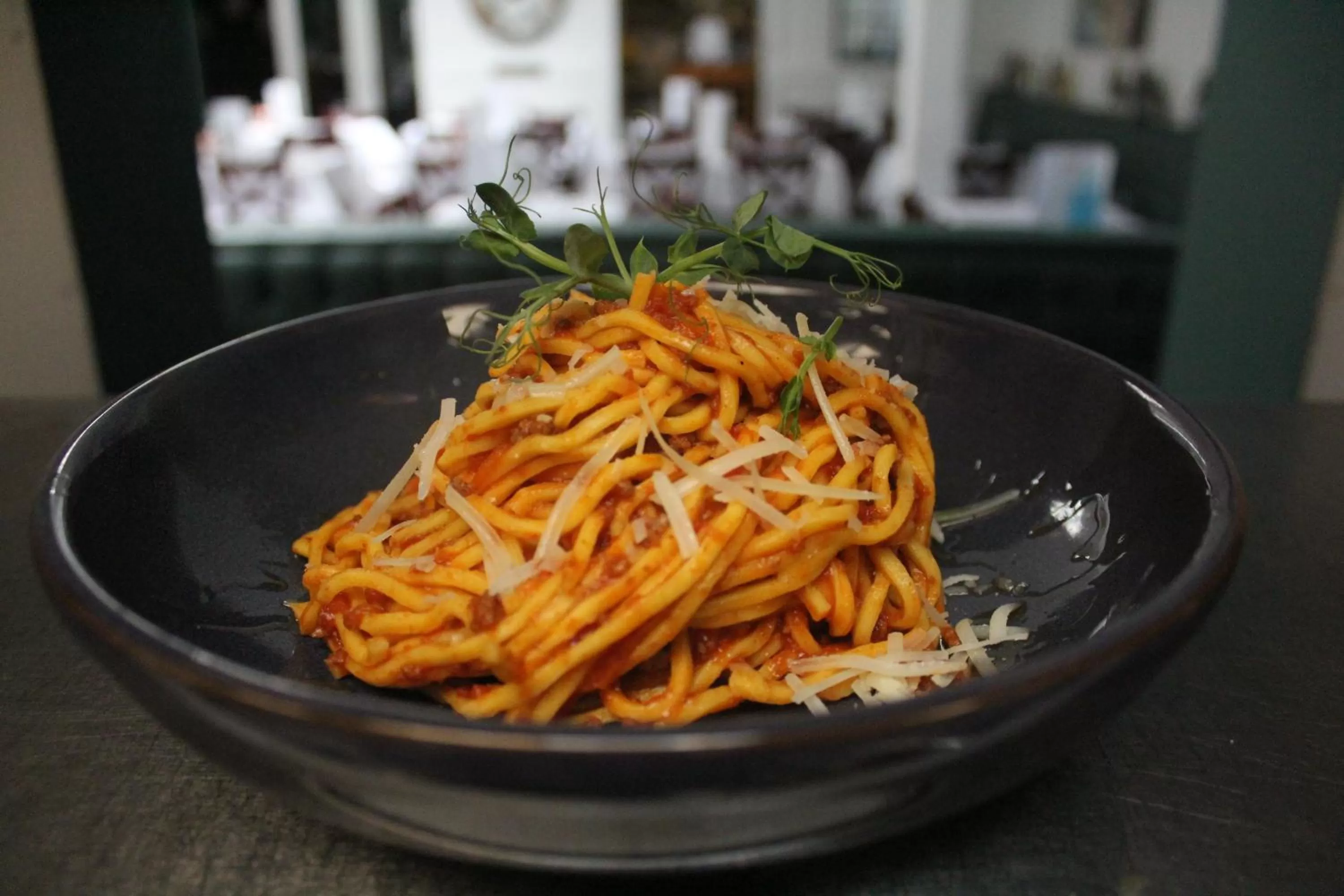 Meals in The Strand Hotel, the former residence of Oscar Wilde