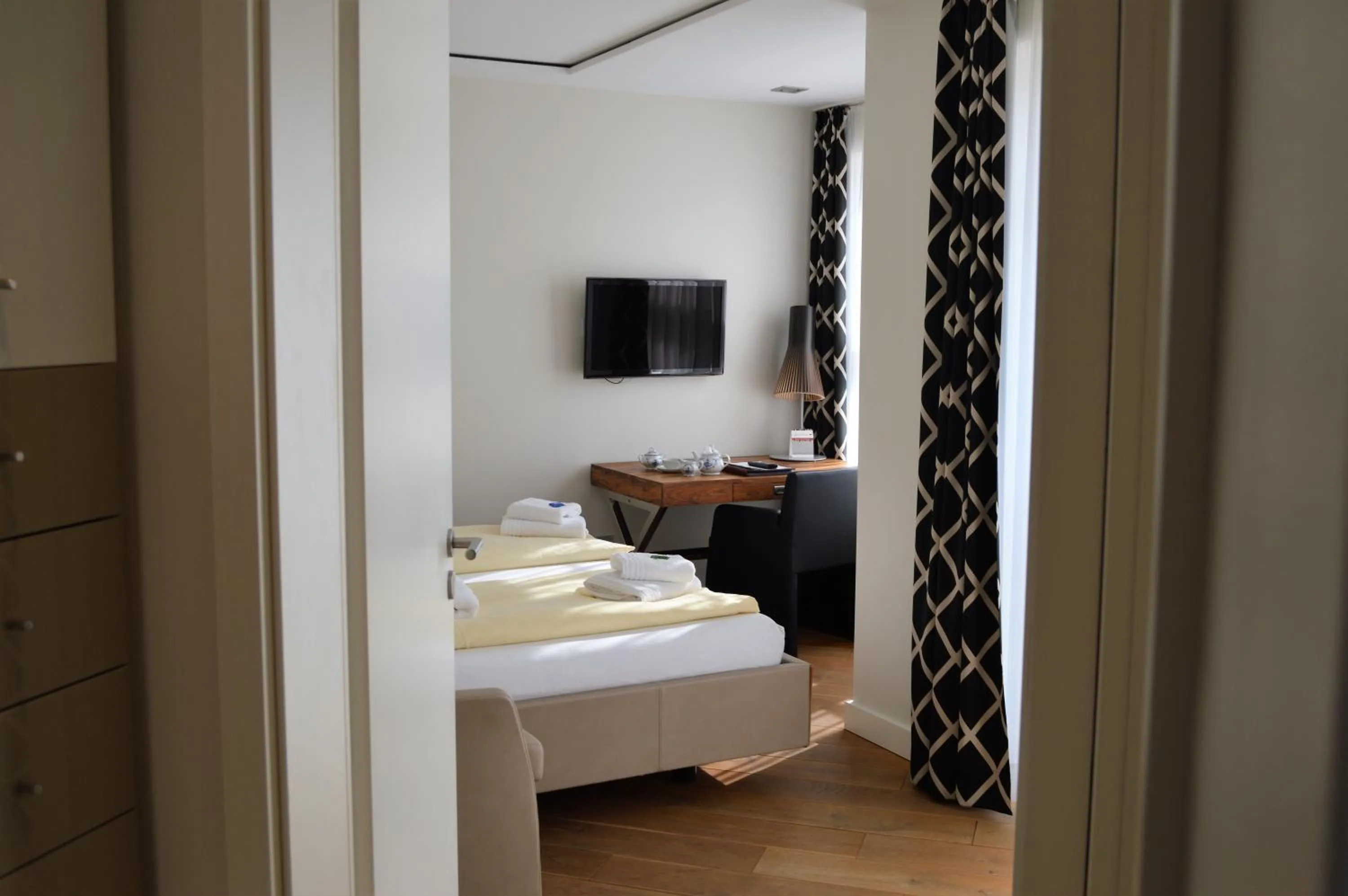 Photo of the whole room, Bed in Logierhus Langeoog