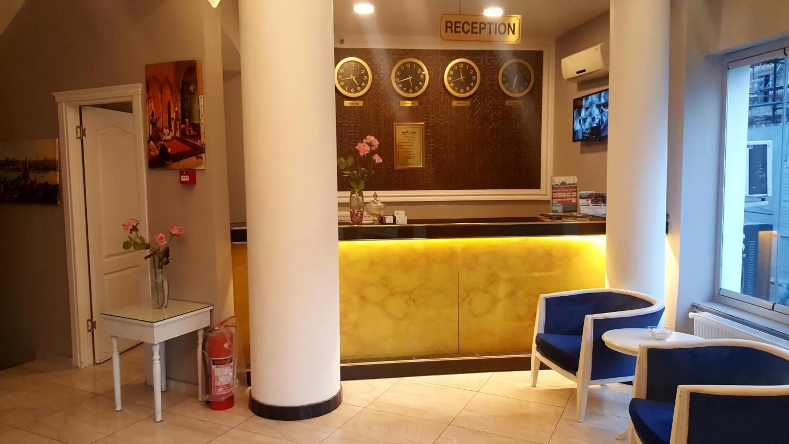 Lobby or reception in Şehir Hotel Old City