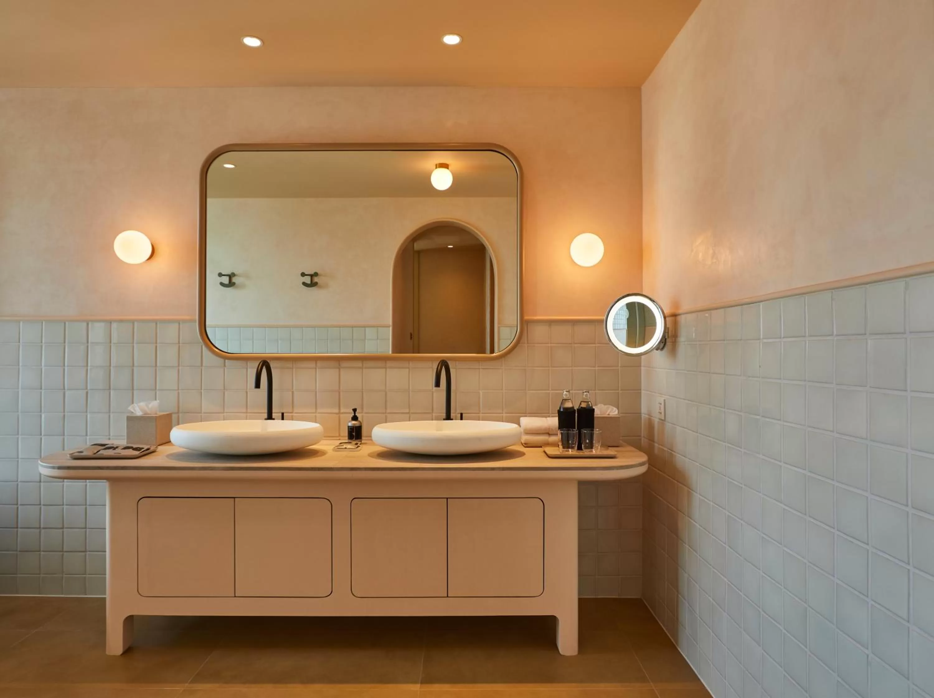 Bathroom in The Standard, Bangkok Mahanakhon