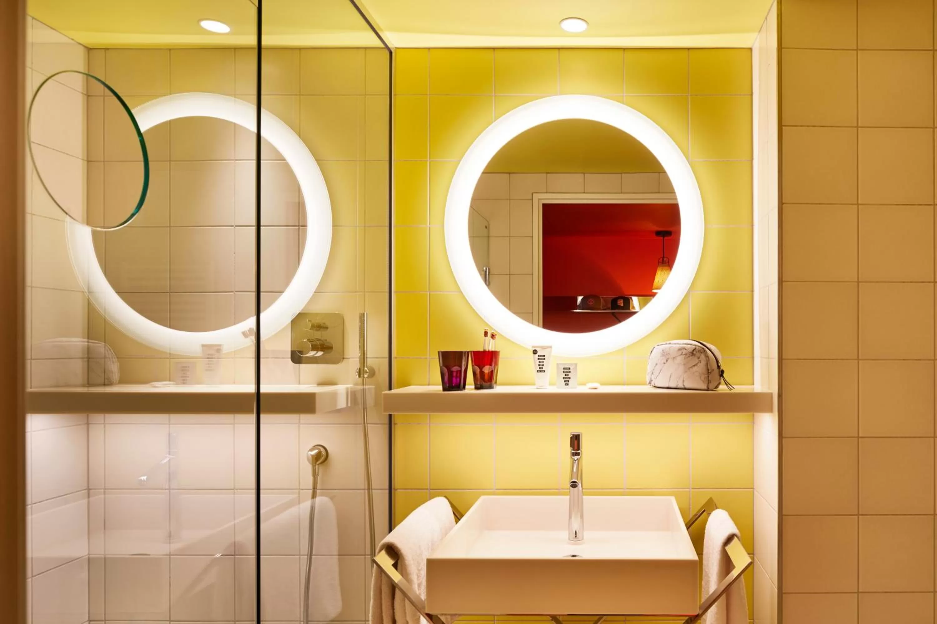 Bathroom in Mama Shelter Toulouse