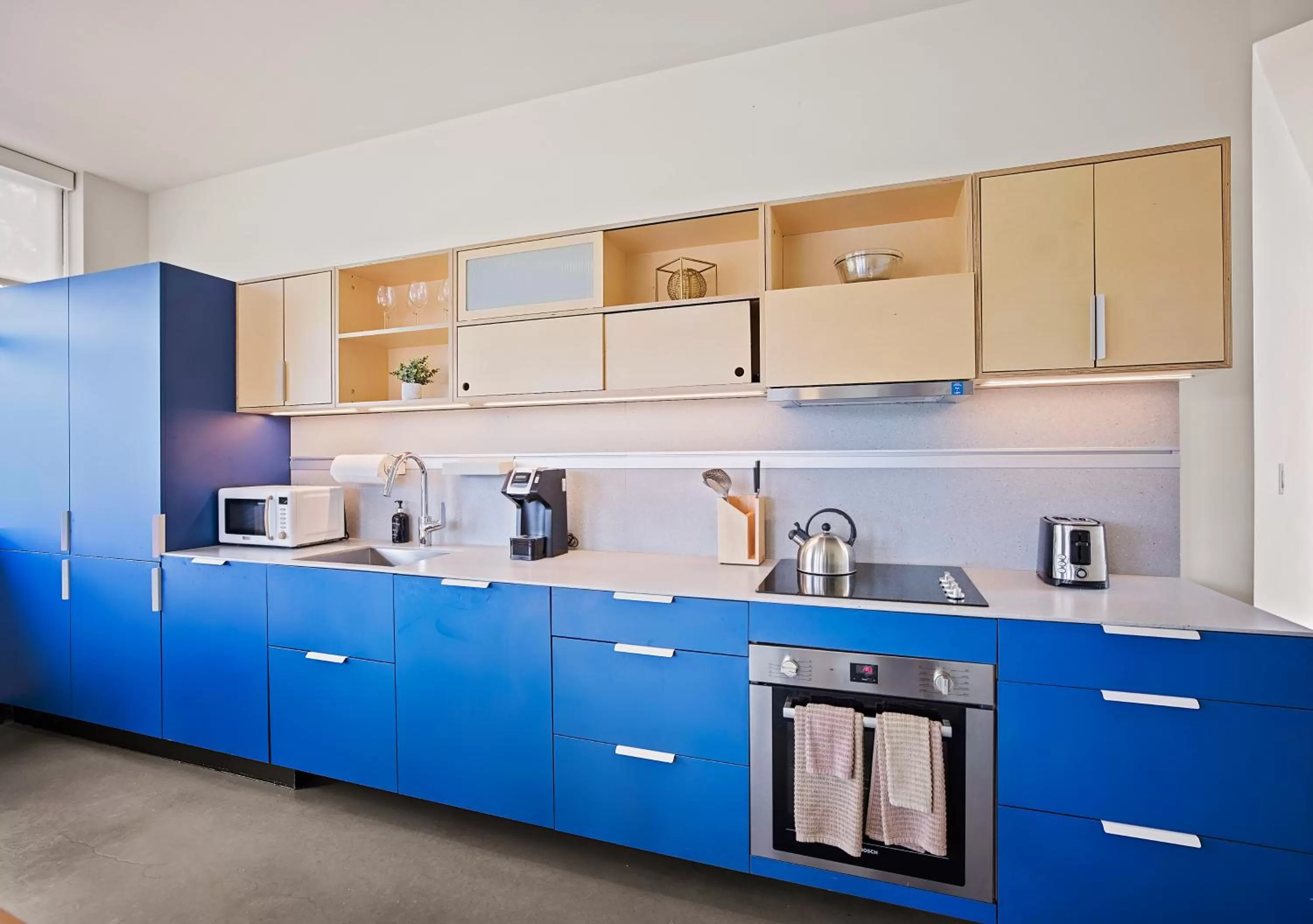 Kitchen or kitchenette in Placemakr Wedgewood-Houston - South Nashville