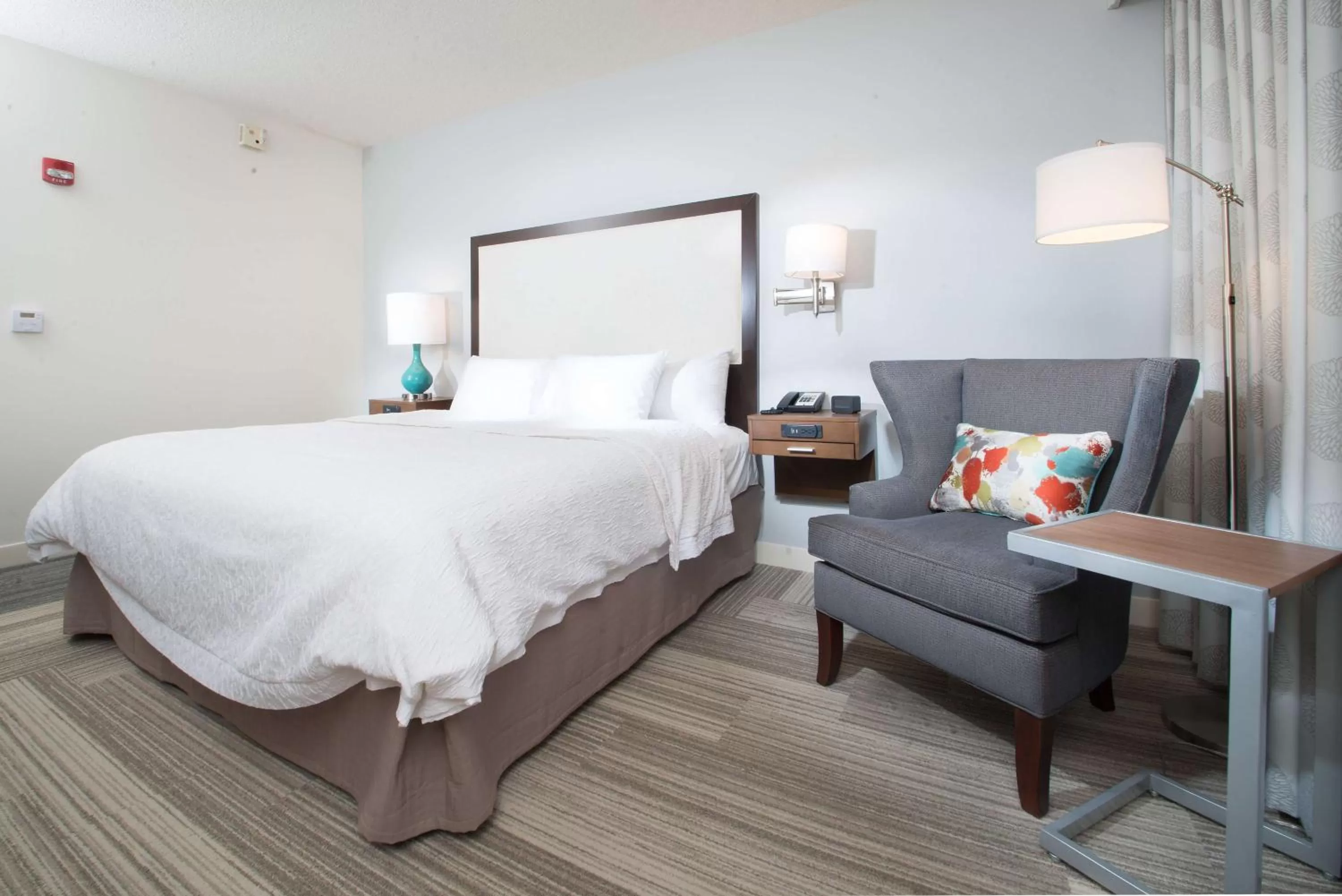 Bed in Hampton Inn Tiffin