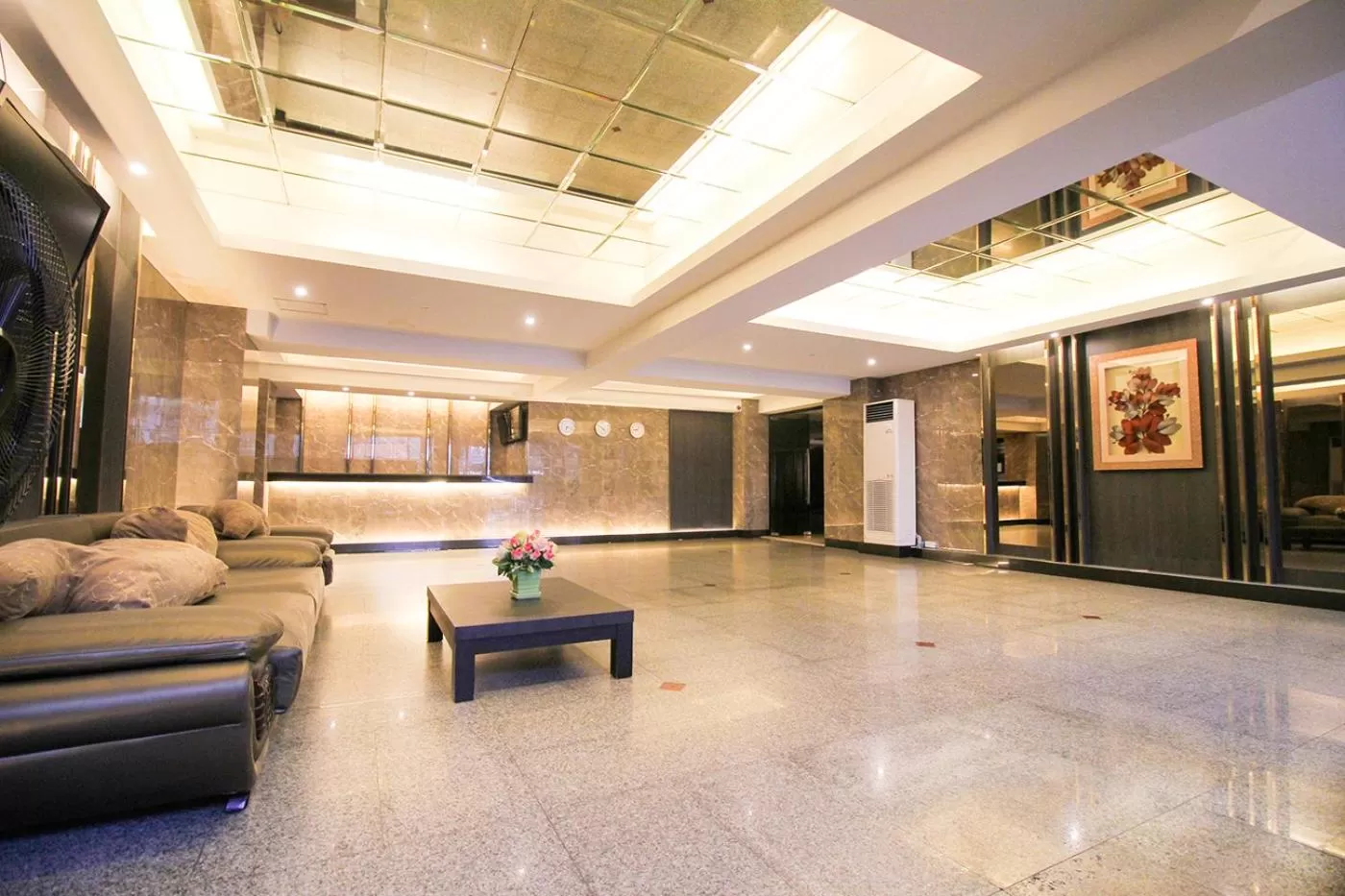 Lobby or reception in Convenient Park Bangkok
