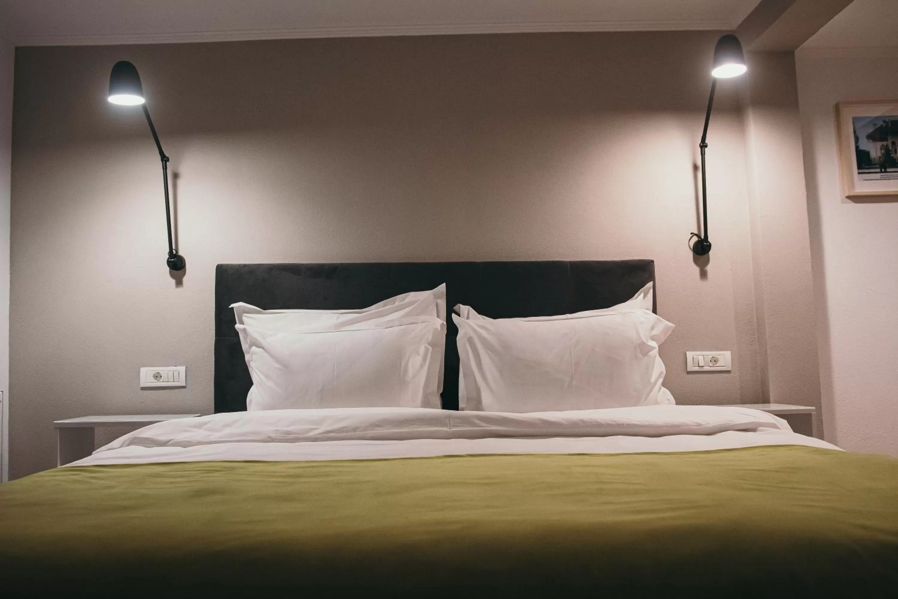 Bed in Nest Guesthouse