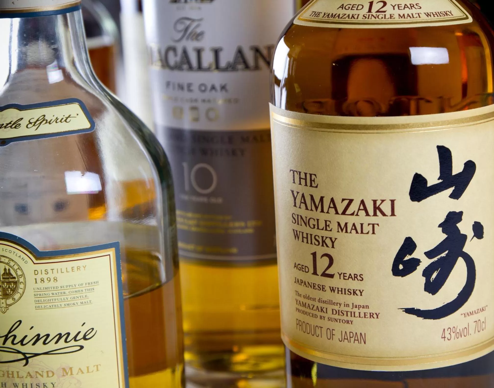 Alcoholic drinks in The Walnut Tree Inn