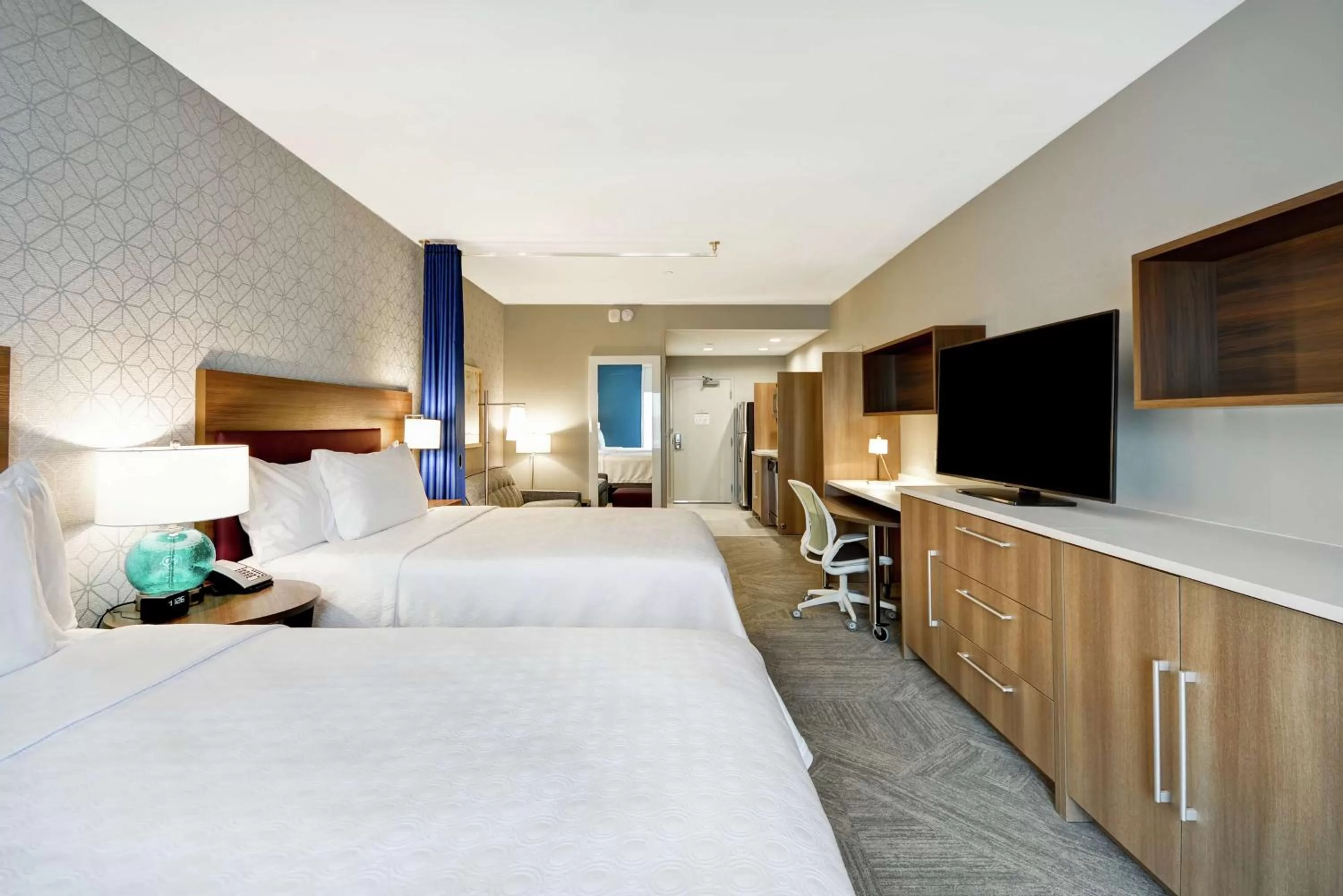 Bedroom, Bed in Home2 Suites Plano Legacy West