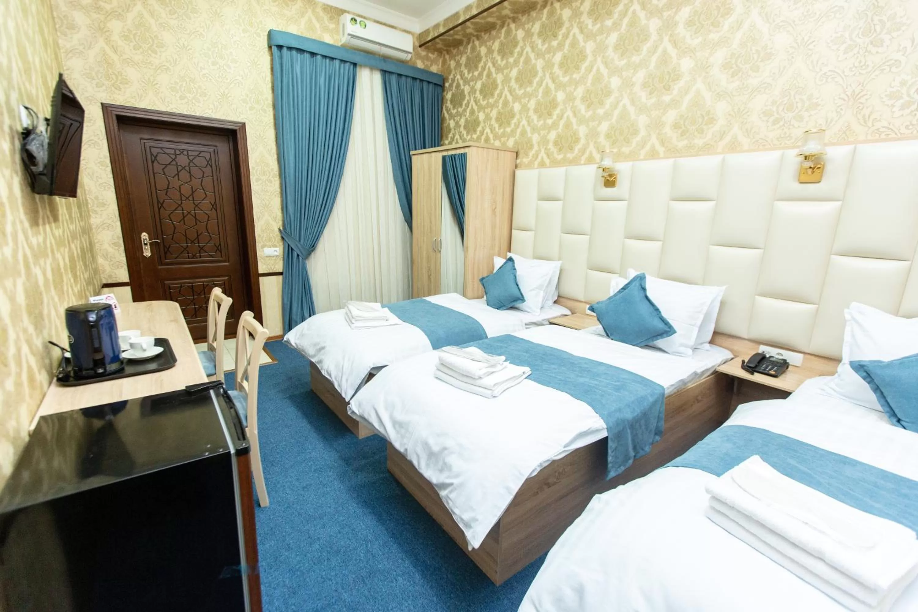 Bed in Mirzo Boutique Hotel