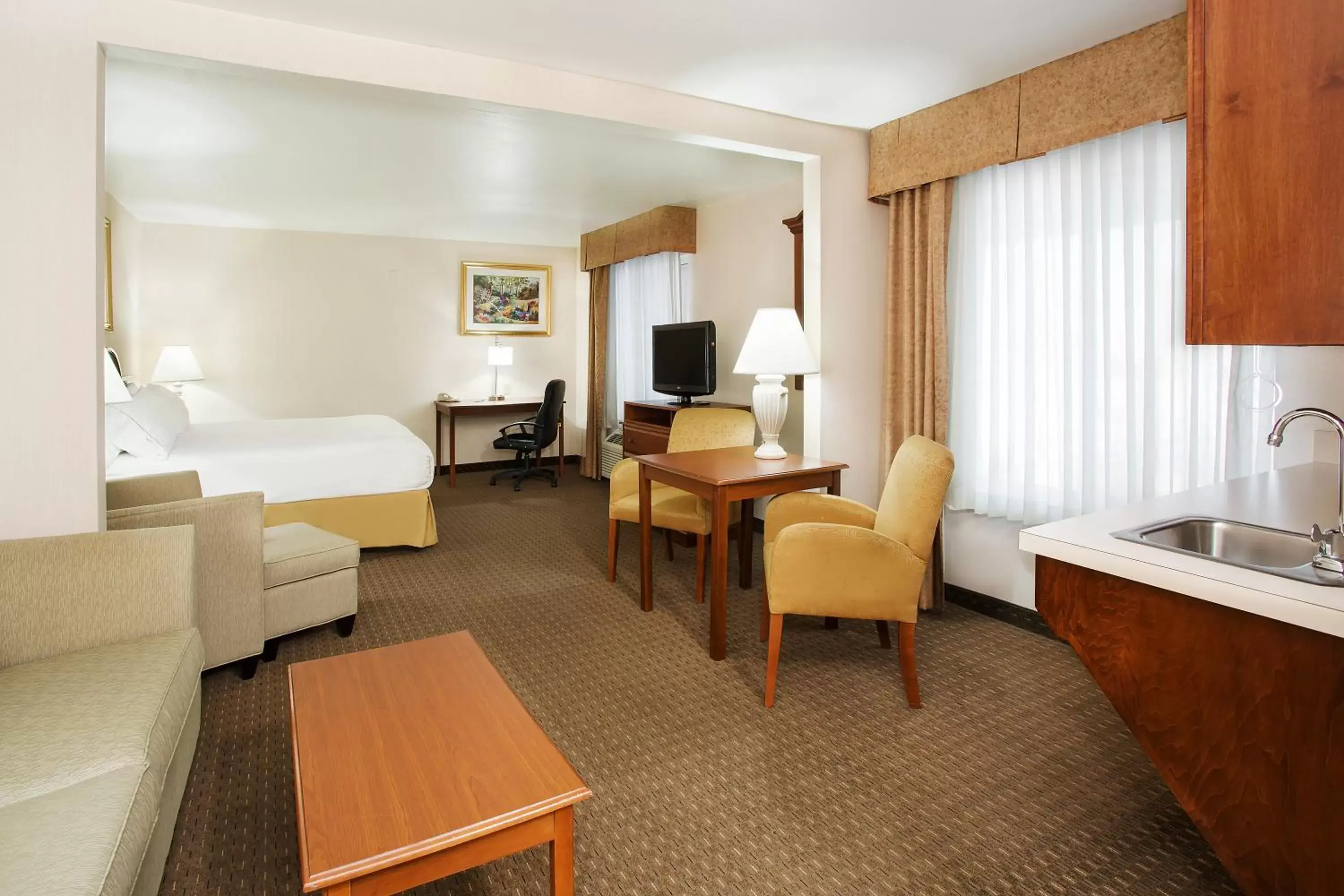 Holiday Inn Express Hotel & Suites Marion by IHG Holiday Inn Express Hotel & Suites Marion by IHG