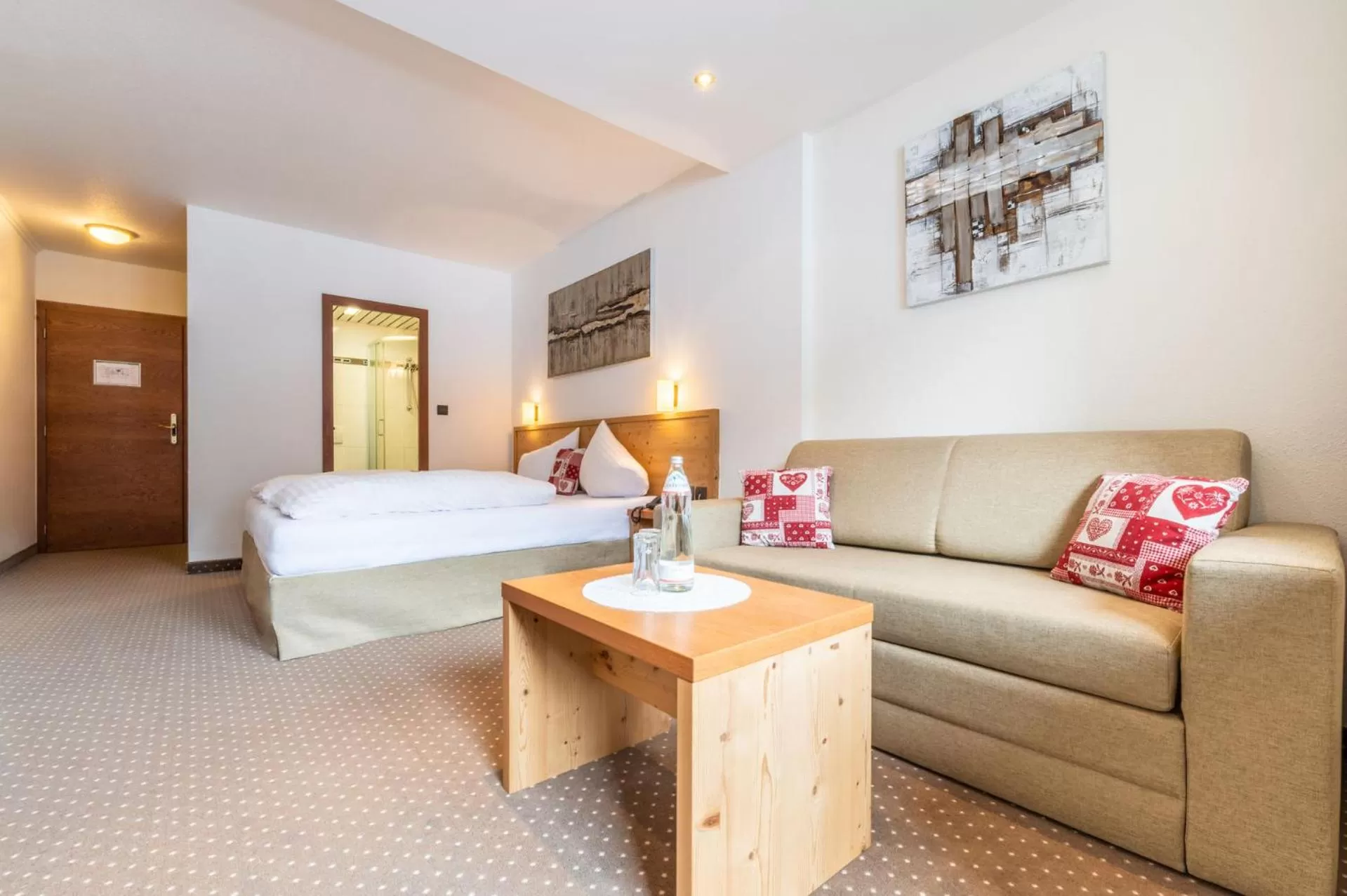 Photo of the whole room, Bed in Sporthotel Cristall