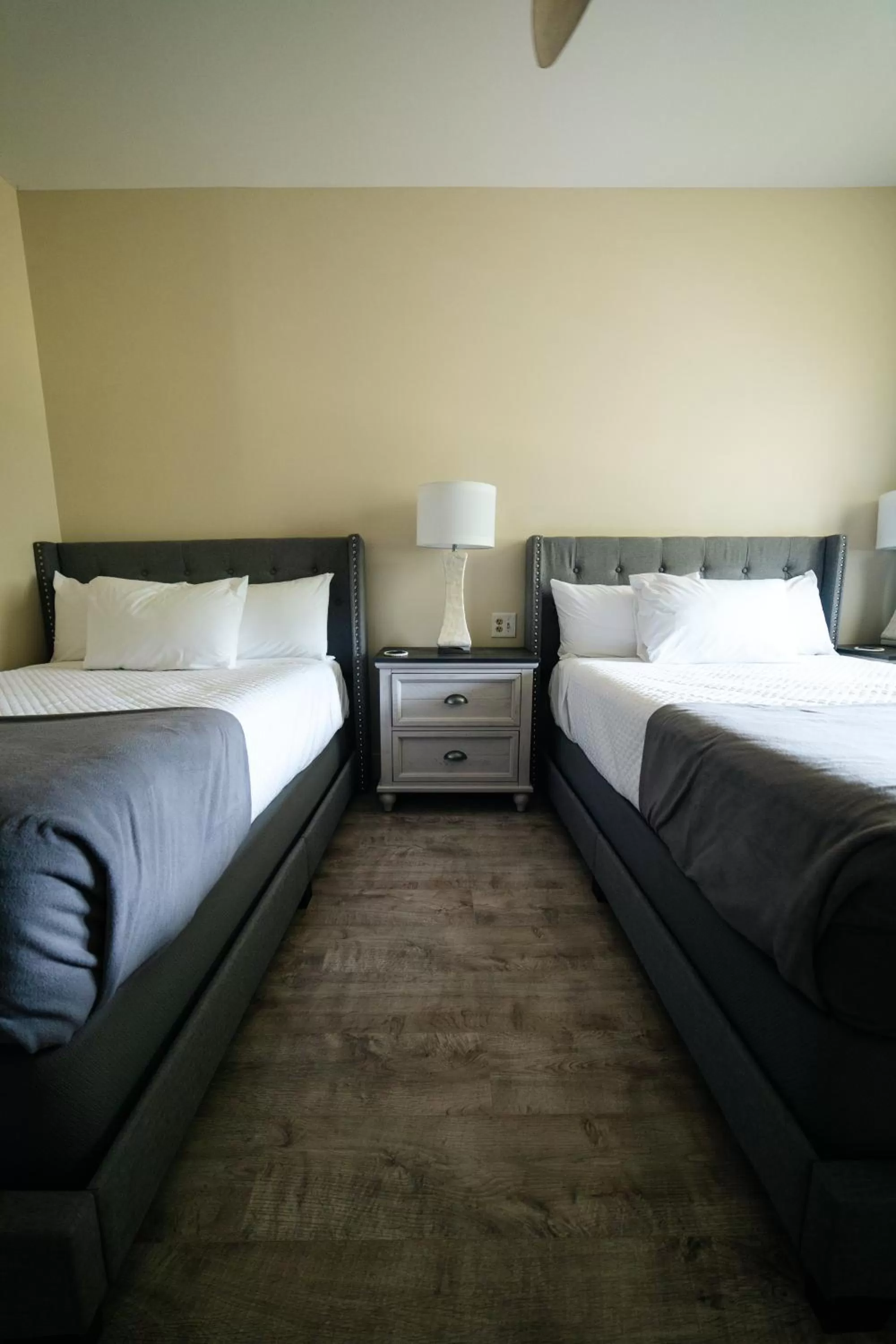 Bedroom, Bed in The General Stanton Inn