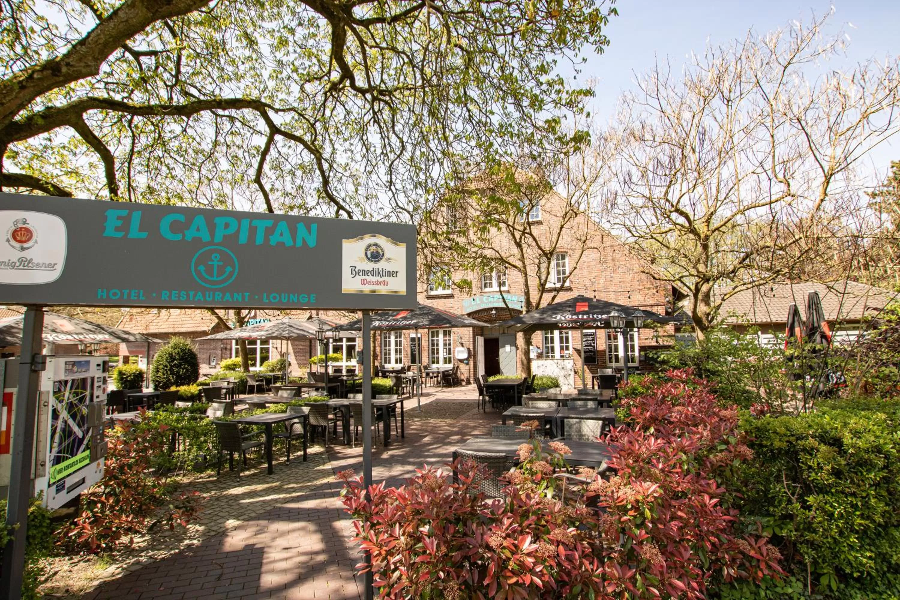 Property building in El Capitan nähe Movie Park