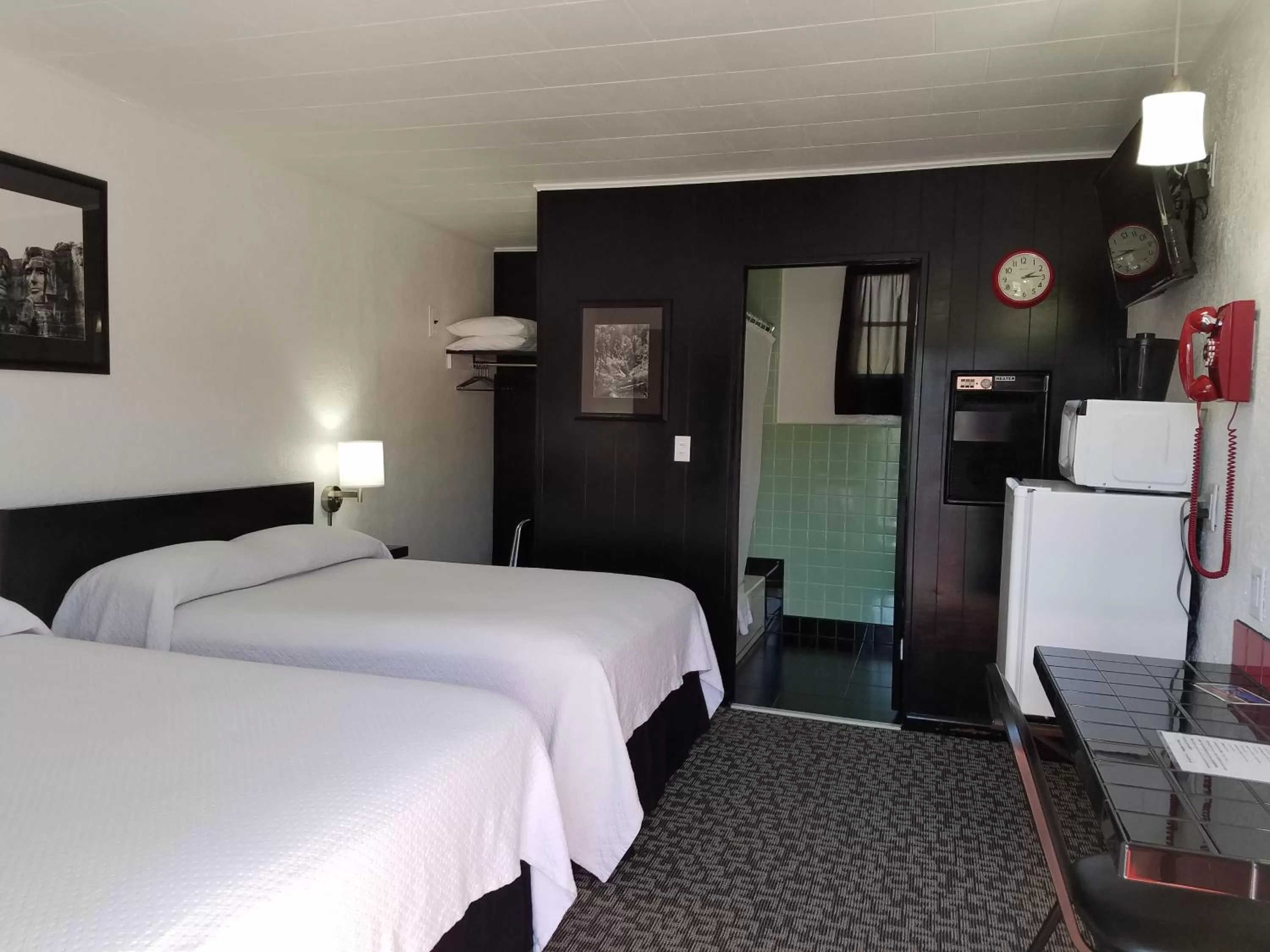 Bedroom in Rocket Motel