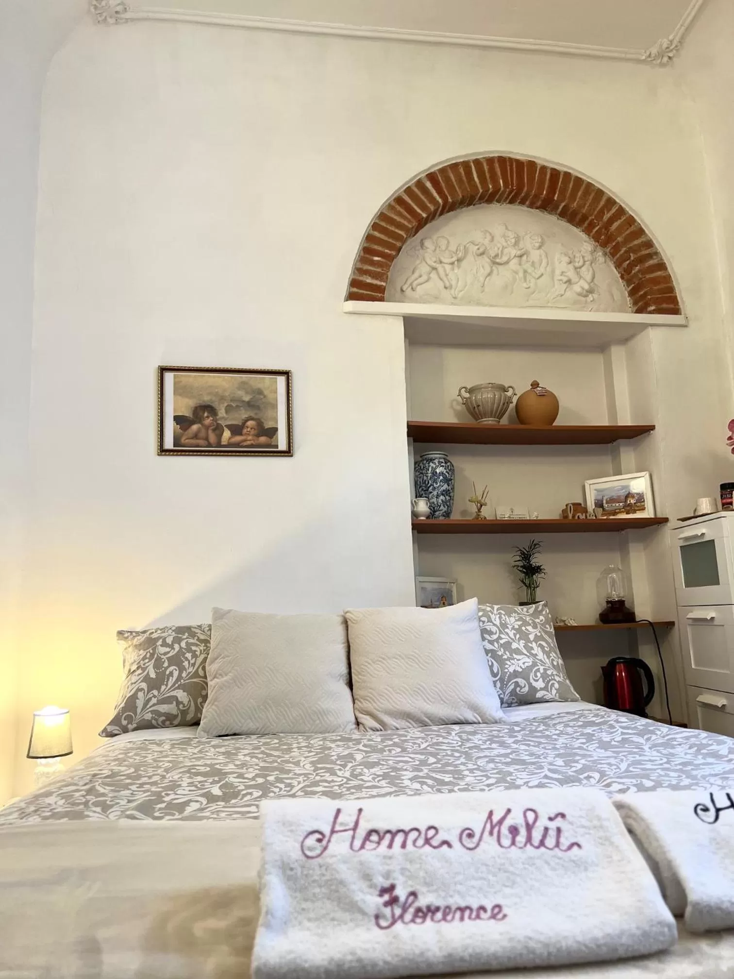 Photo of the whole room, Bed in Home Milù Florence