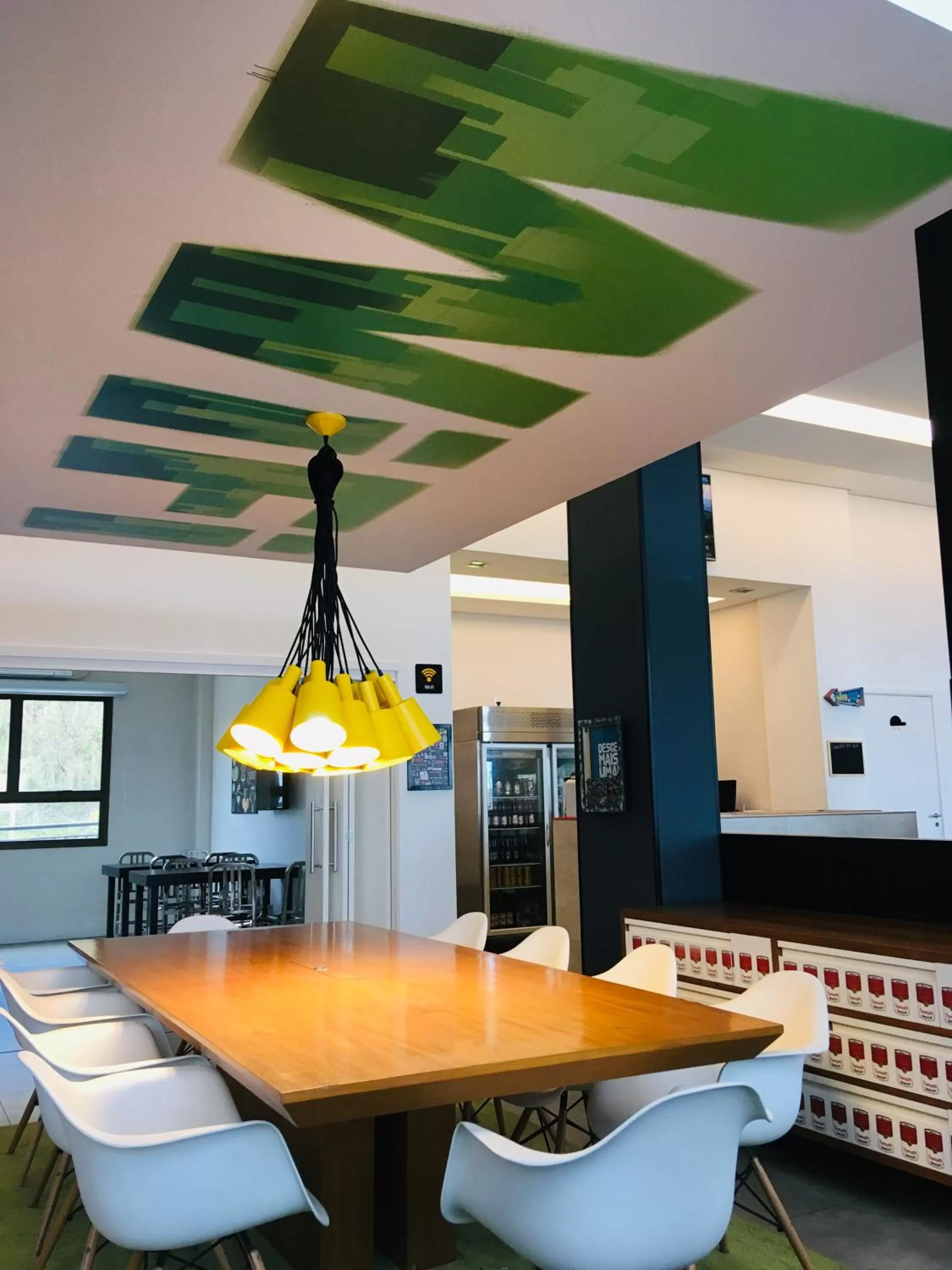 Lobby or reception in ibis Styles Pouso Alegre