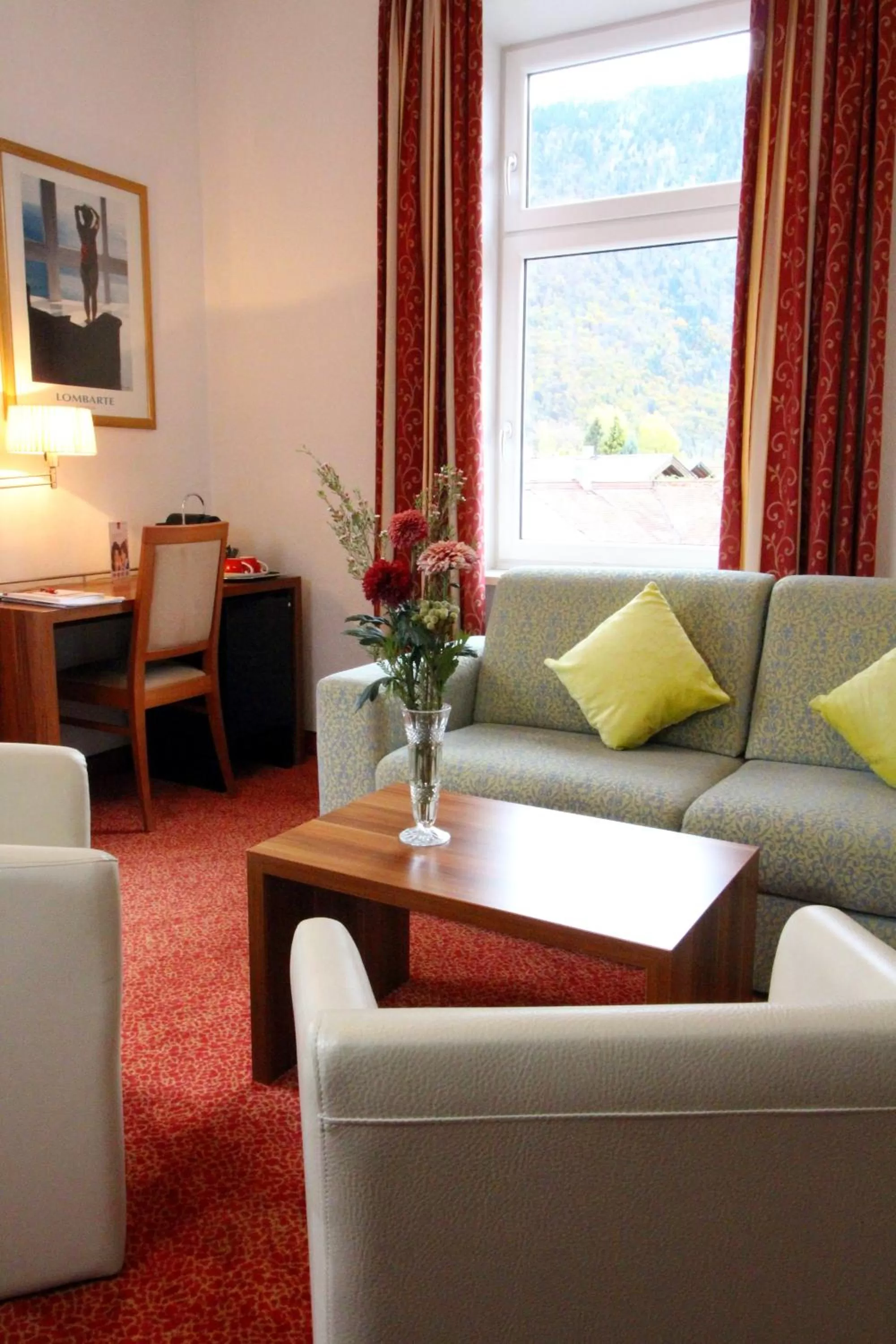 Photo of the whole room in Hotel Almrausch