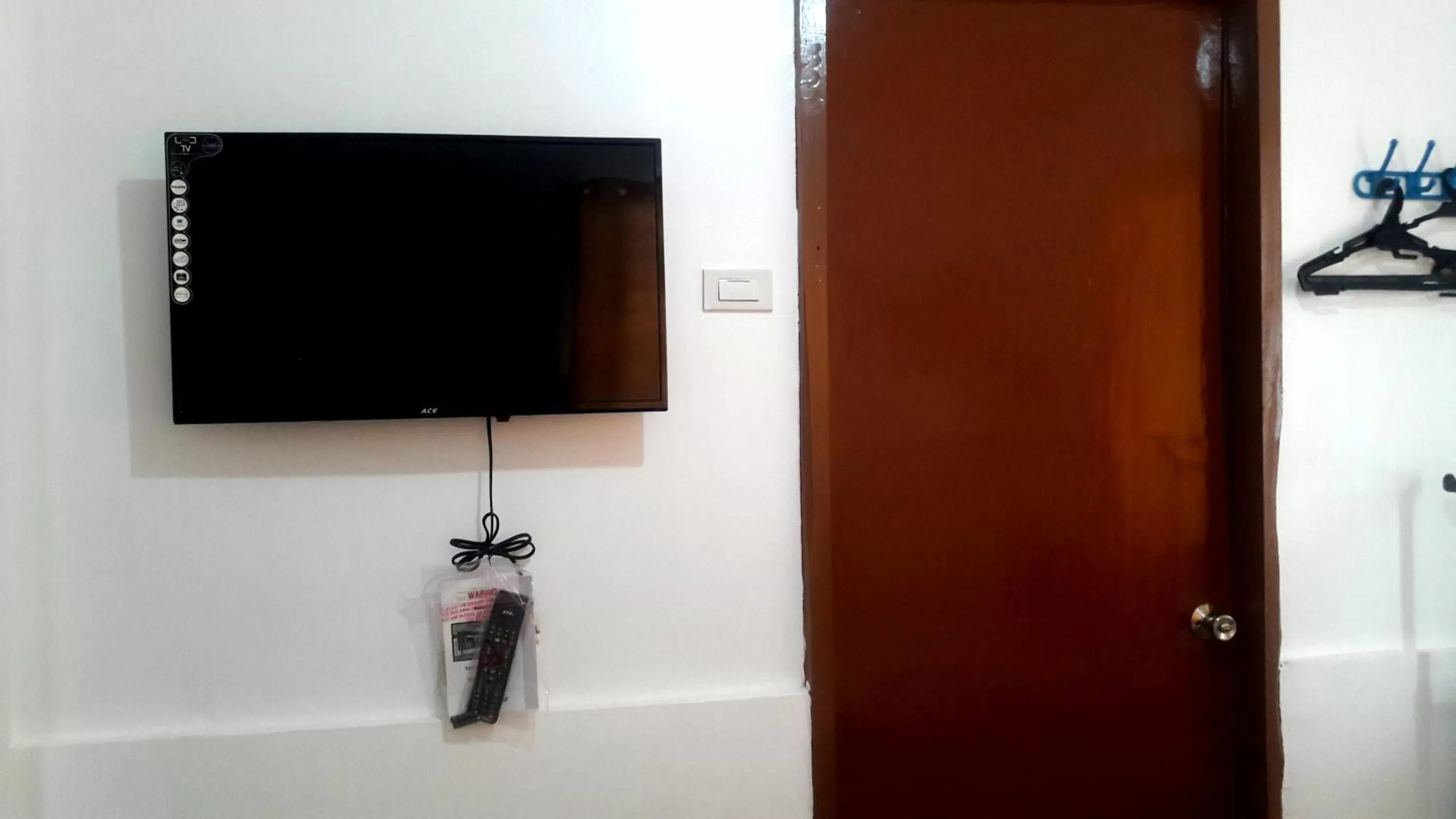 TV and multimedia in Gaea's Apartments