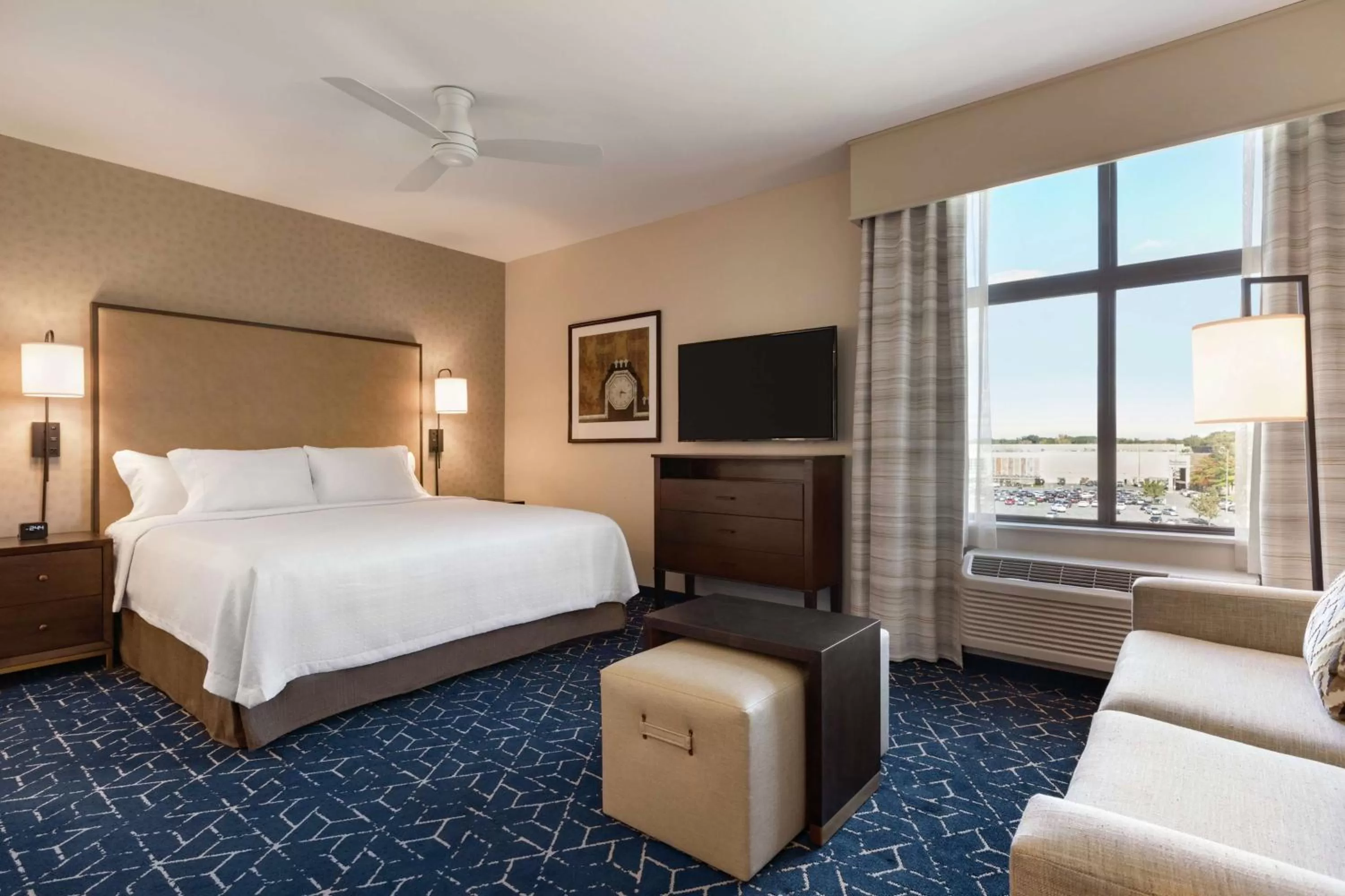 Bedroom, Bed in Homewood Suites by Hilton Albany Crossgates Mall