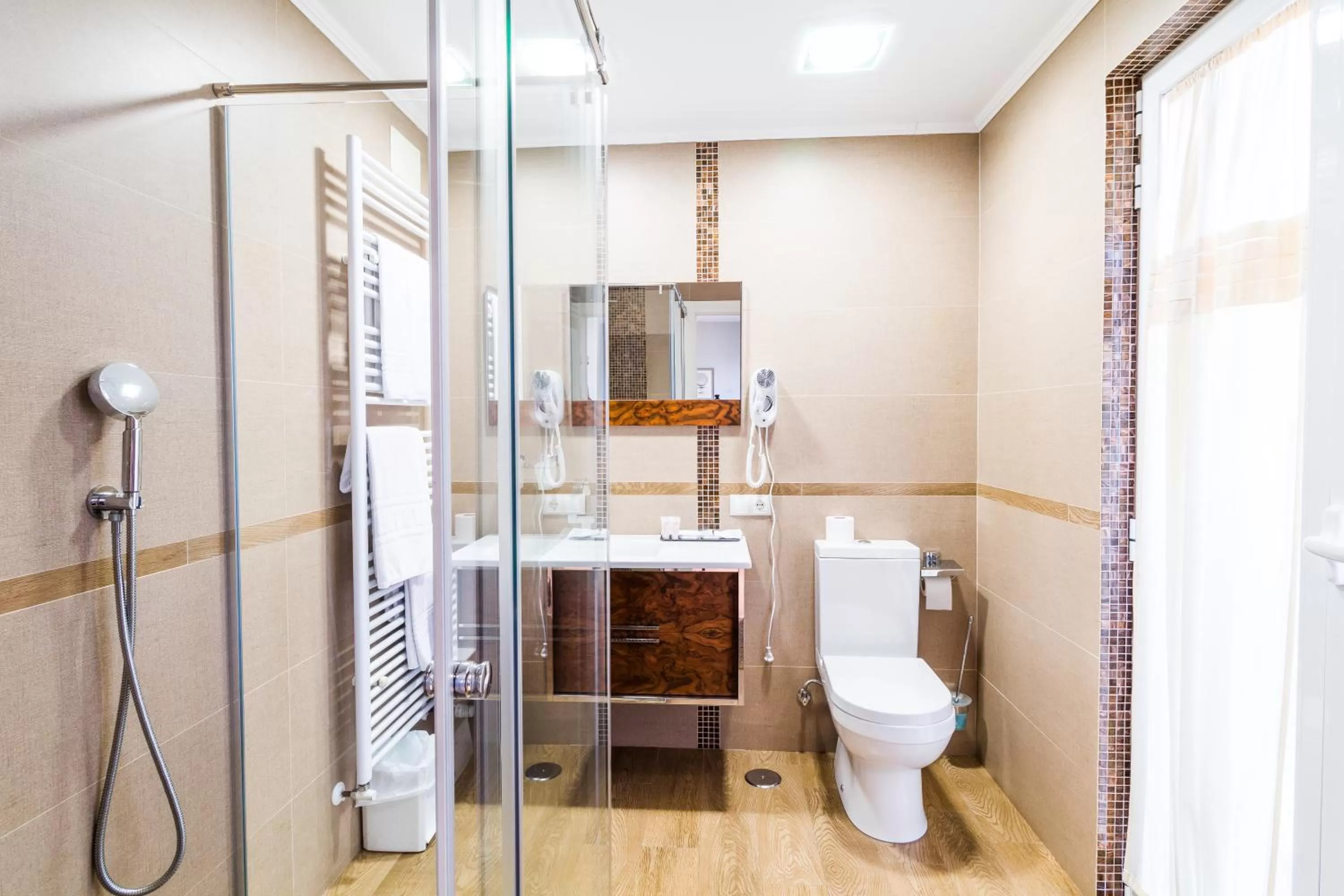 Shower in B&B Concha