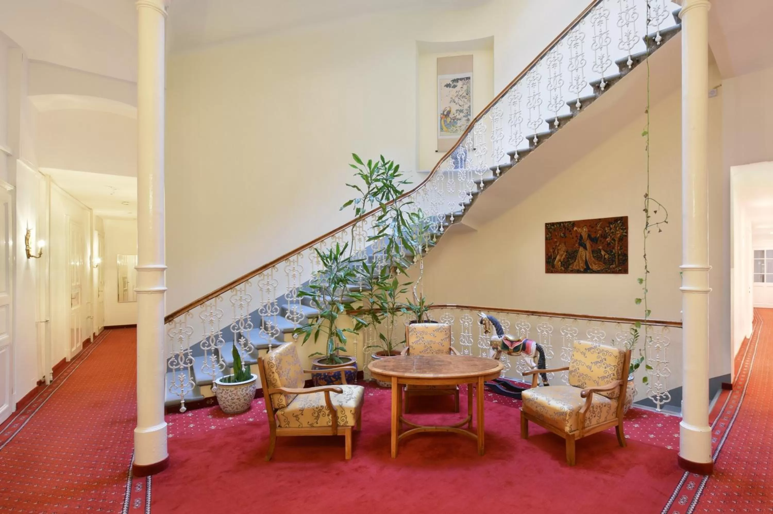 Decorative detail in Palais-Hotel Erzherzog Johann