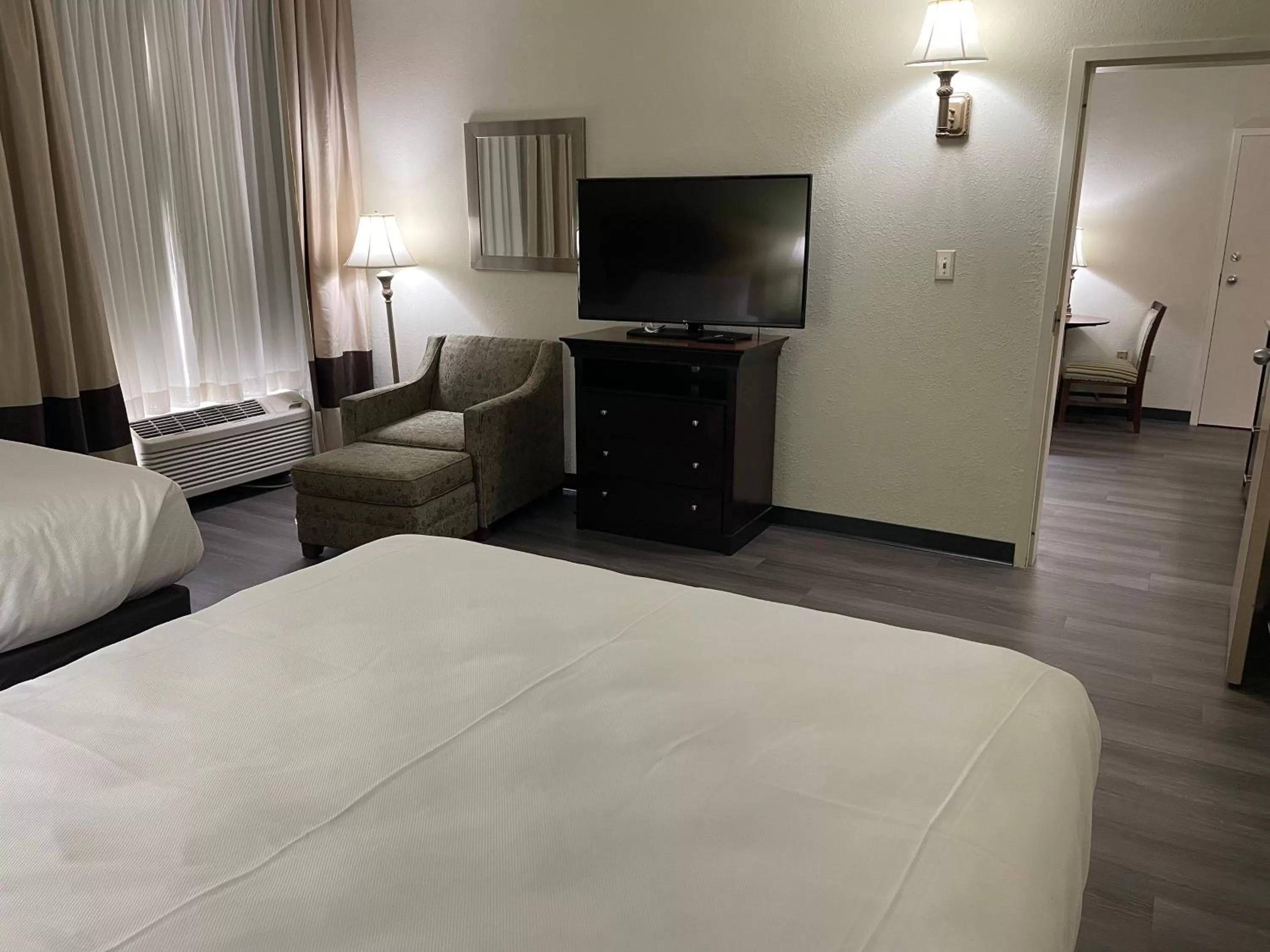 Bed in Comfort Inn Pinehurst - Southern Pines