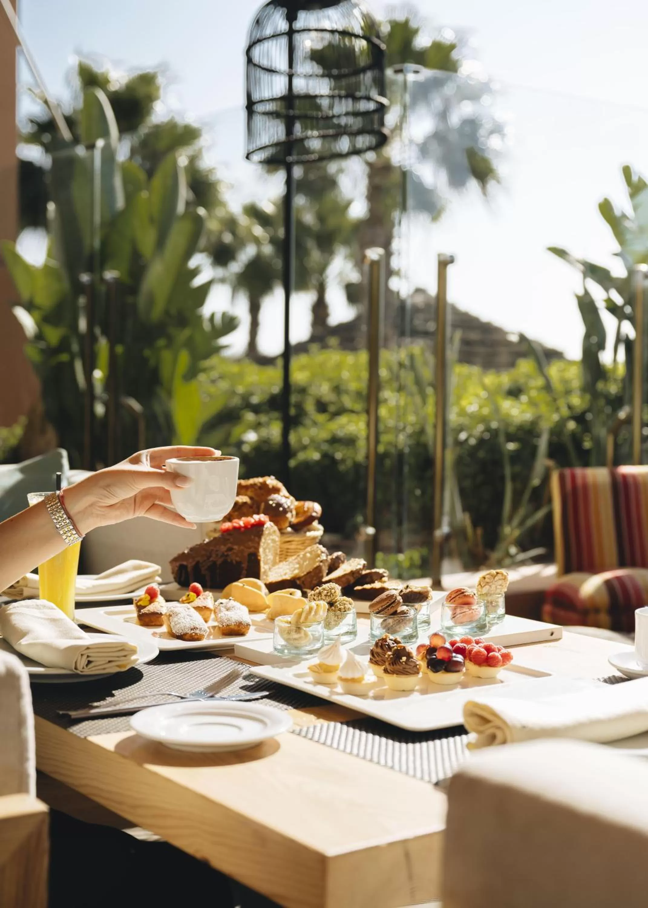 Lobby or reception in Paradis Plage Surf Yoga & Spa