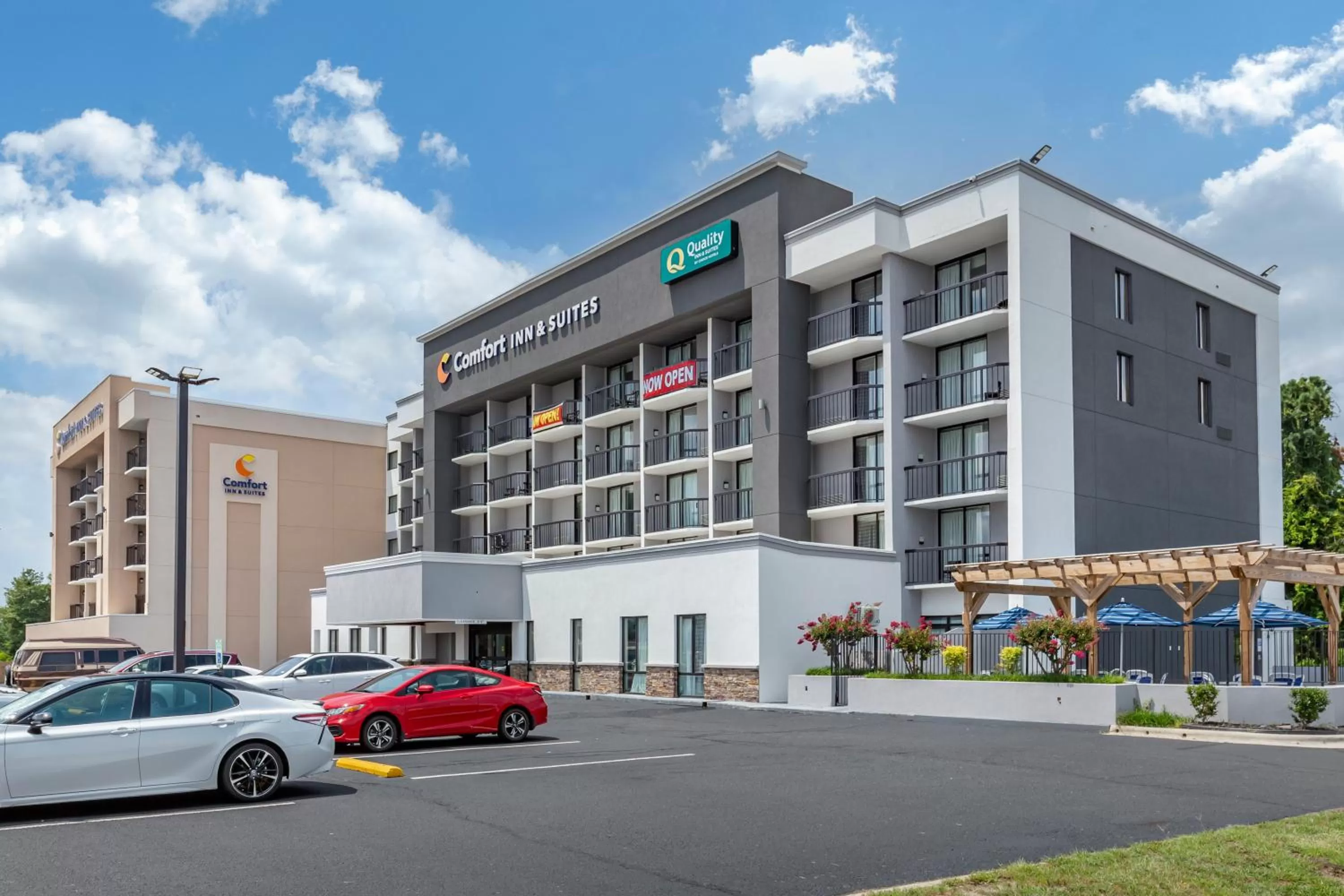 Property building in Comfort Inn & Suites Spring Lake - Fayetteville near Fort Bragg