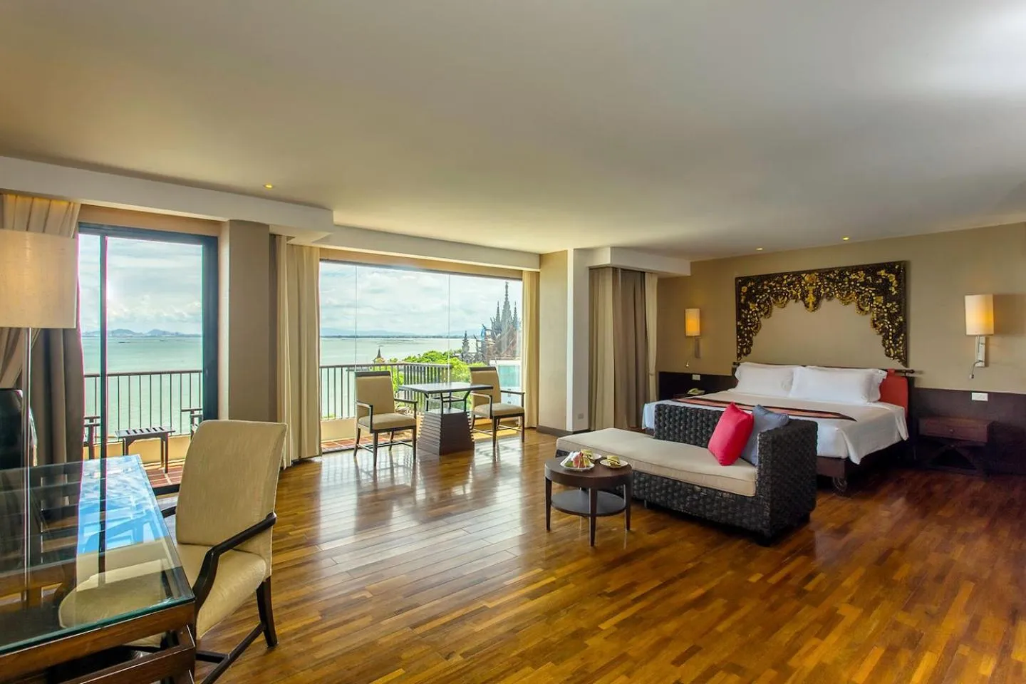 Bedroom, Bed in Garden Cliff Resort And Spa