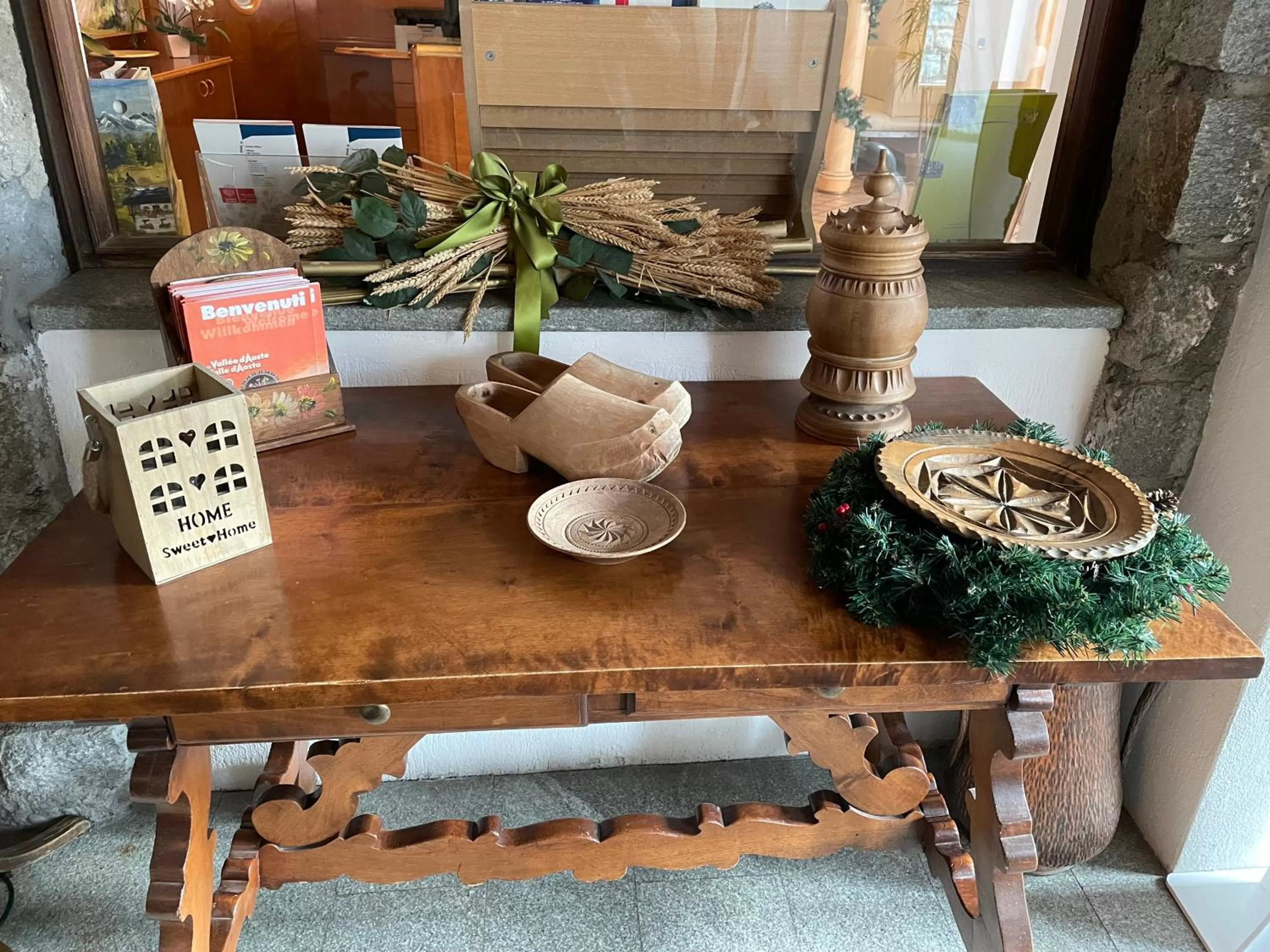 Decorative detail in HG Hotel Italia