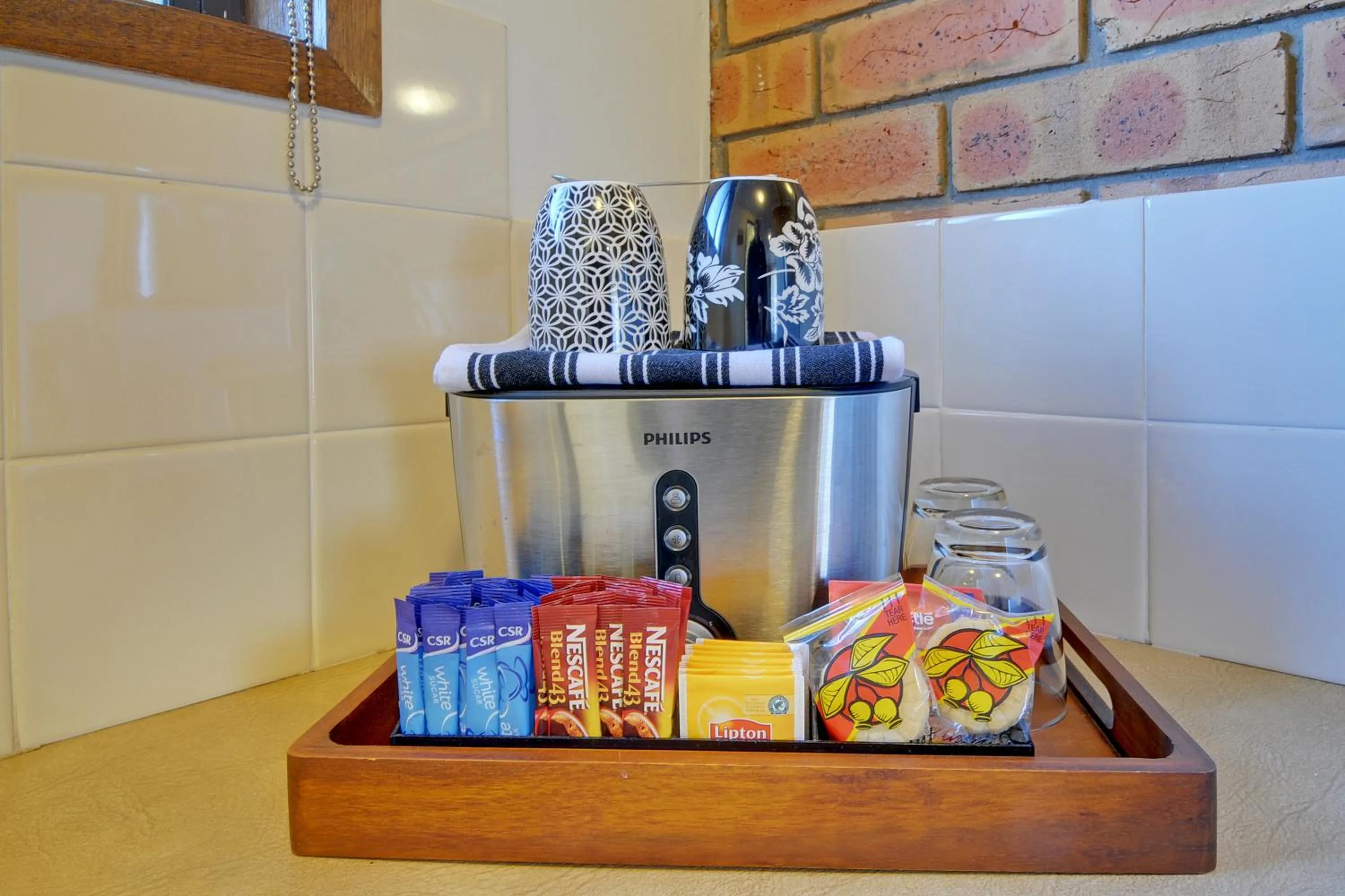 Coffee/tea facilities in Tree Rose Motel Morwell