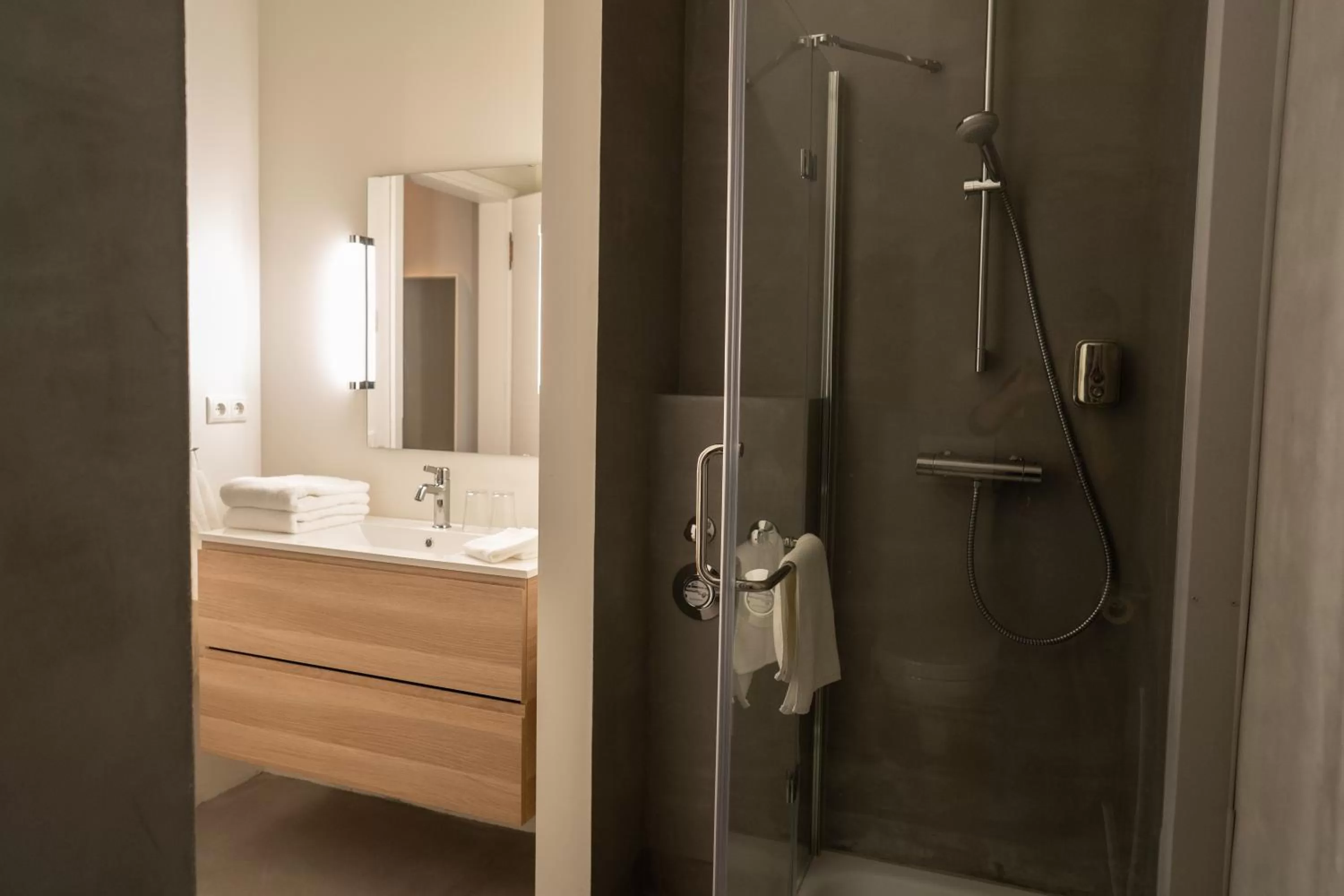 Bathroom in The Layhead B&B