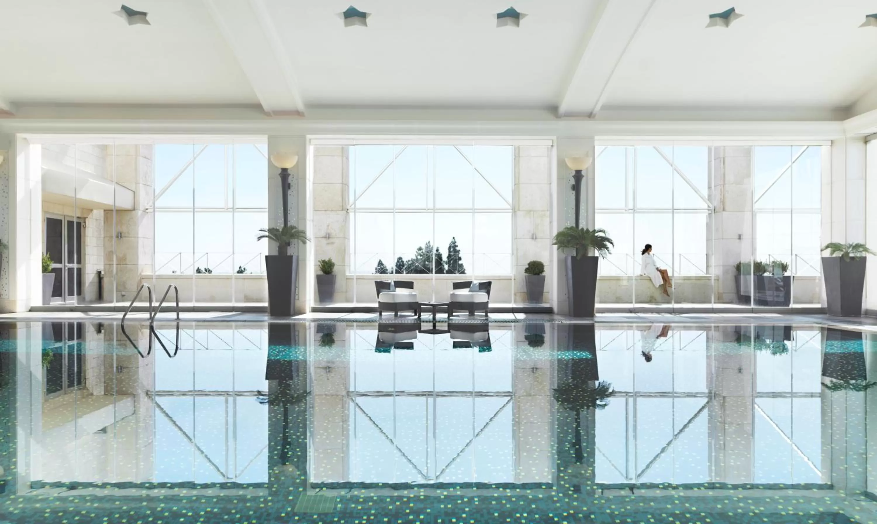 Swimming pool in Four Seasons Hotel Amman
